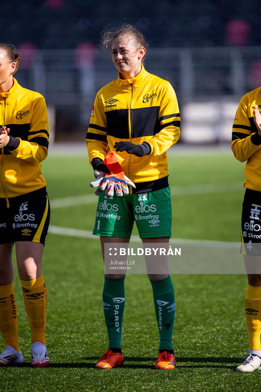 Elfsborgs målvakt Marlen Katharina Kelm innan