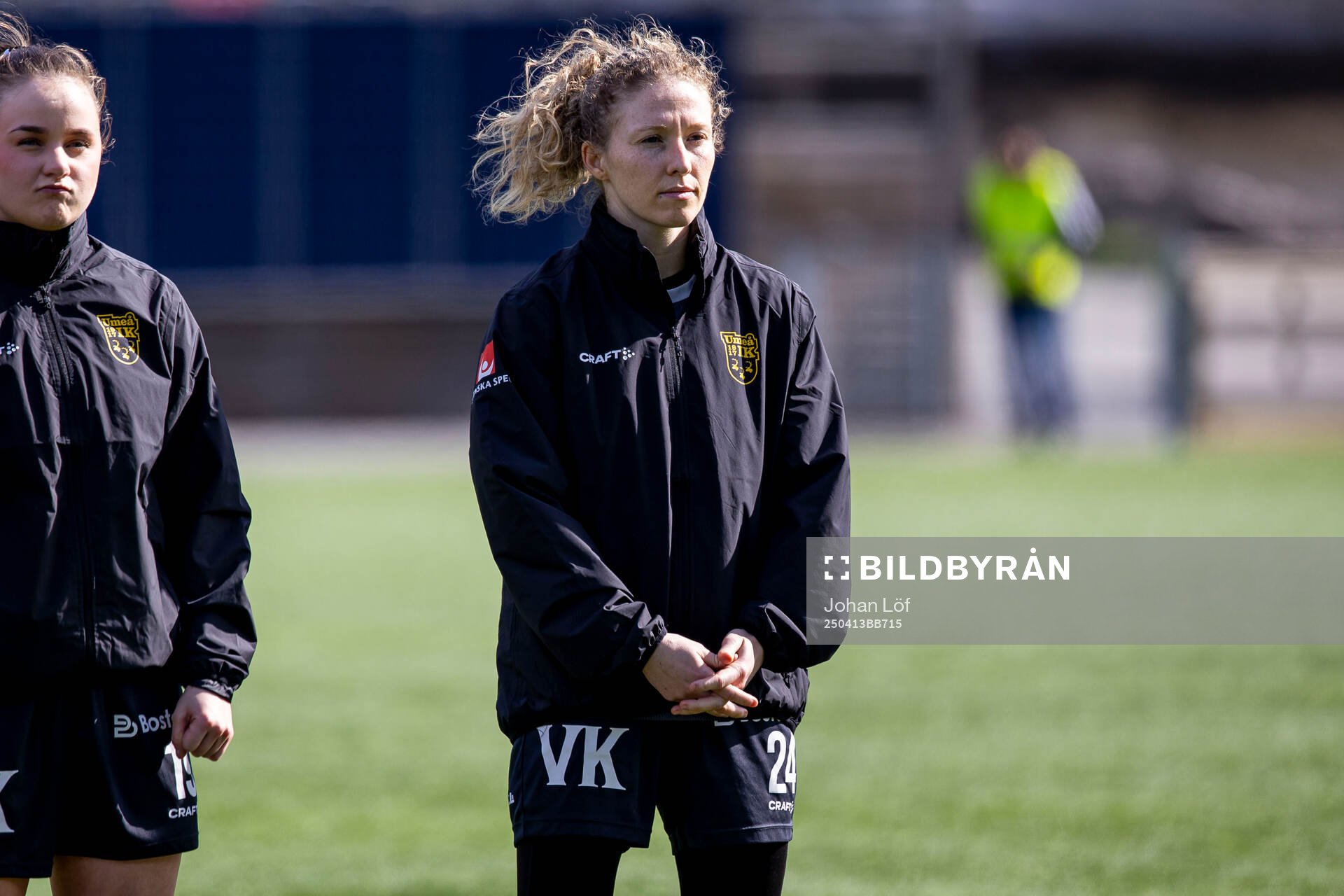 Umeås Nicole Robertson innan fotbollsmatchen i Elitettan mellan Umeå och Elfsborg den 13 april 2025 i Umeå. 