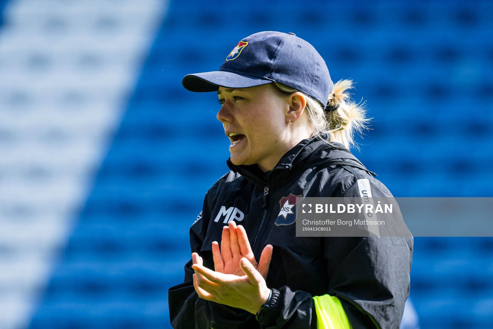 Örgrytes tränare Moa Pettersson inför fotbollsmatchen i Division 1 södra mellan Helsingborg och Örgryte den 13 april 2025 i Helsingborg.