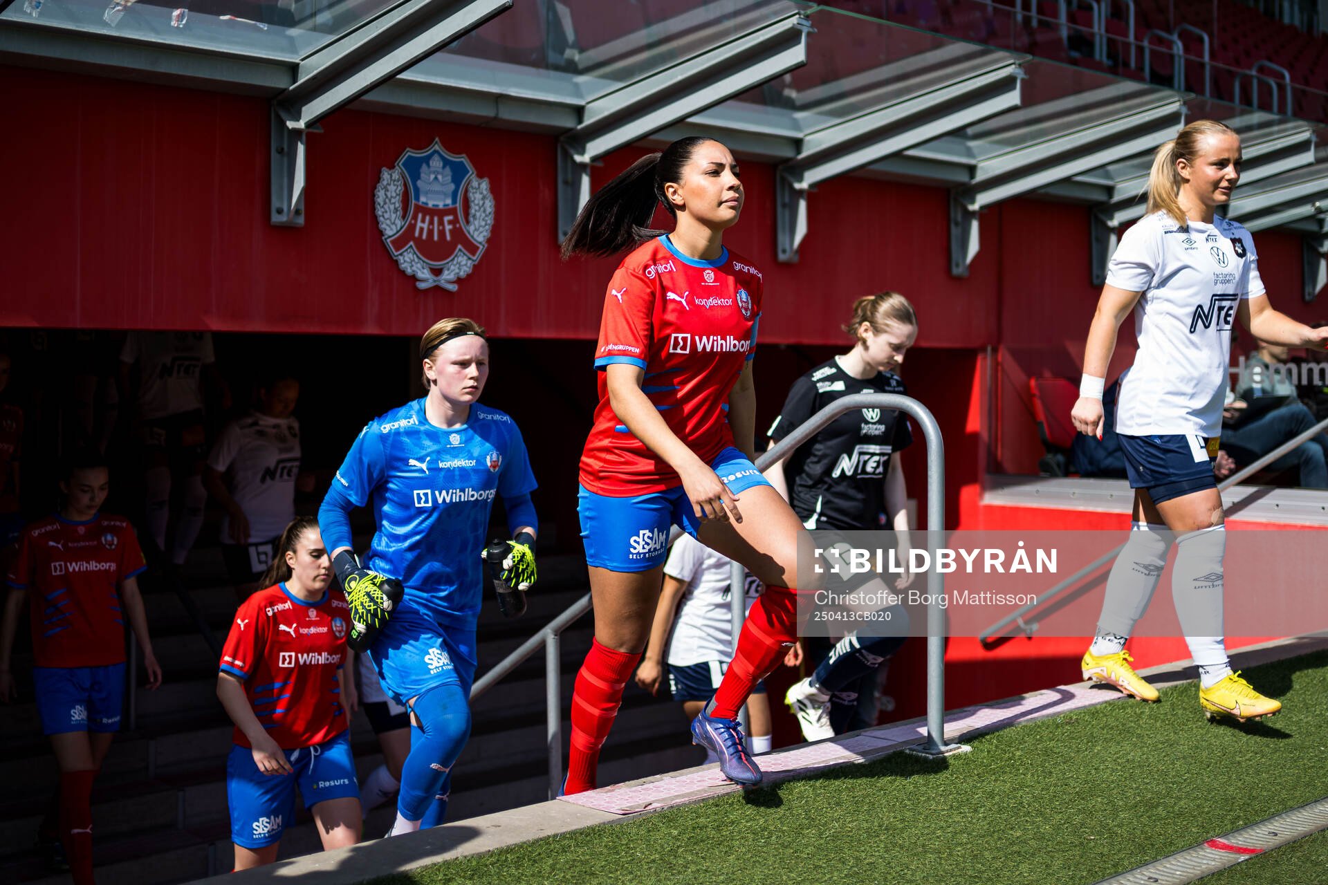Helsingborgs målvakt Hannah Tegestål och Ebba Manglind