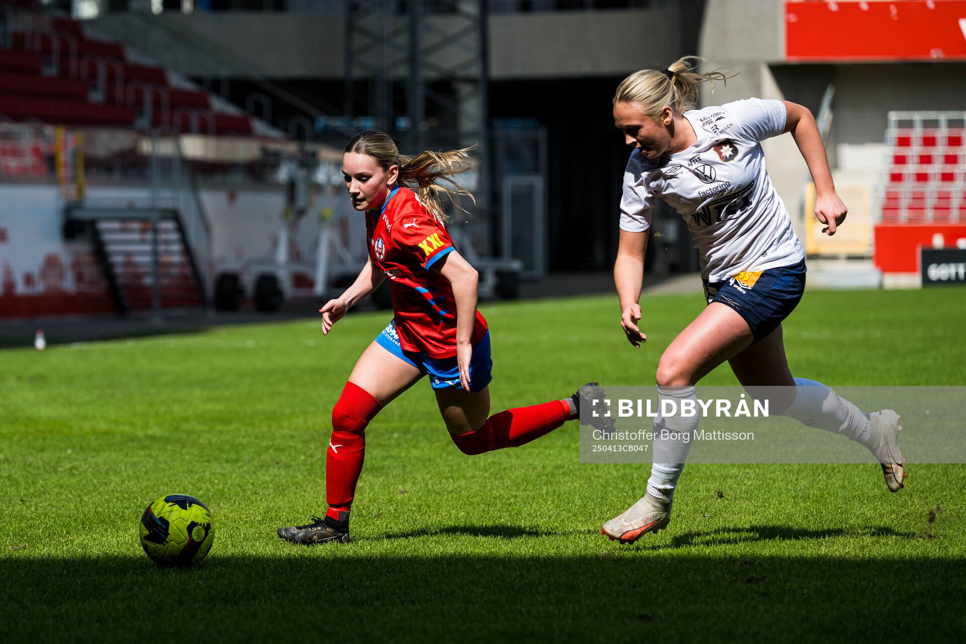 Helsingborgs Tilde Wahrenberg och Örgrytes Emma Jarl