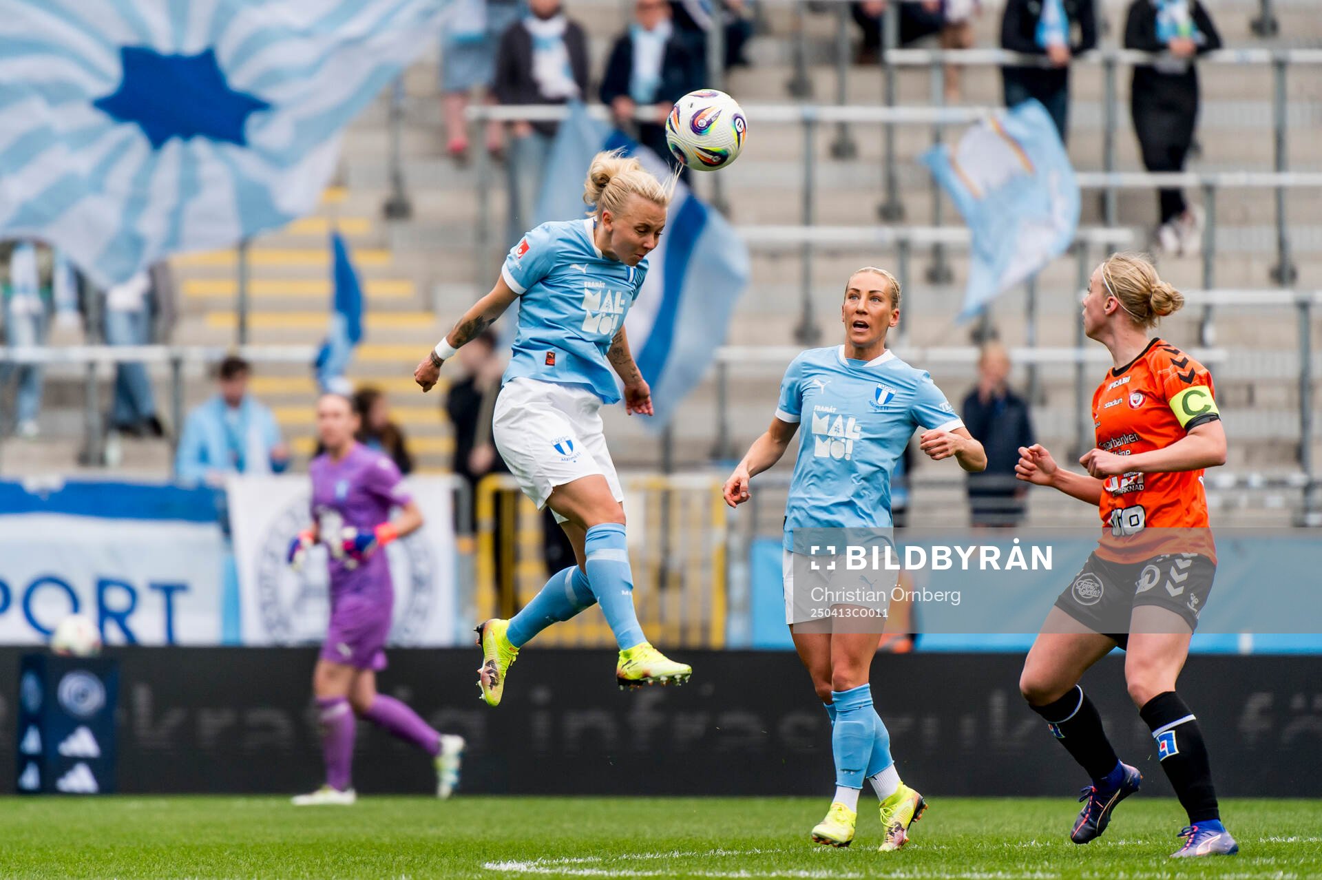 Malmö FFs Nathalie Hoff Persson och Kristianstads Katla