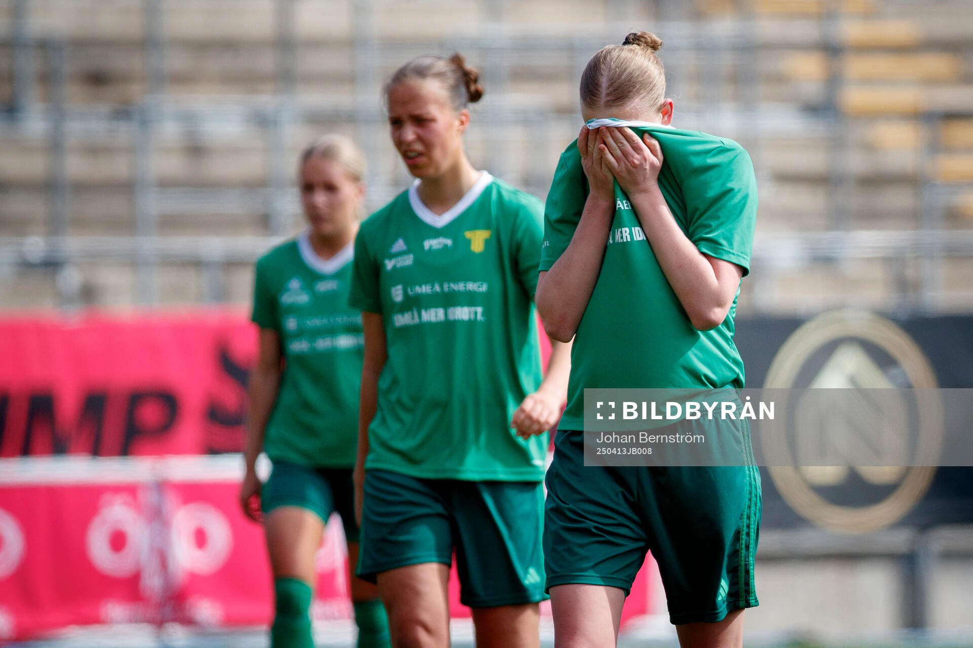 Team TGs Olivia Näsström deppar