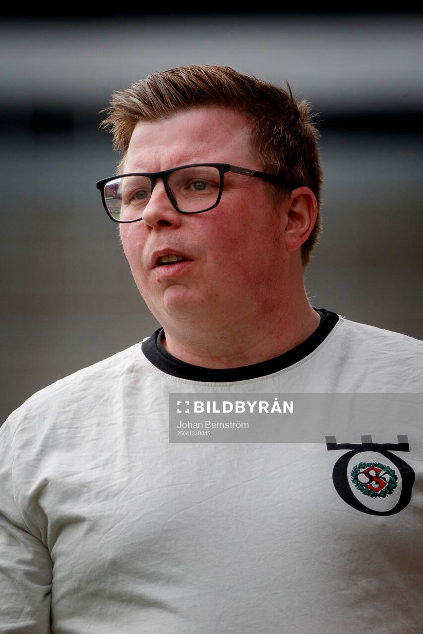 Örebros tränare Dennis Gabrielsson