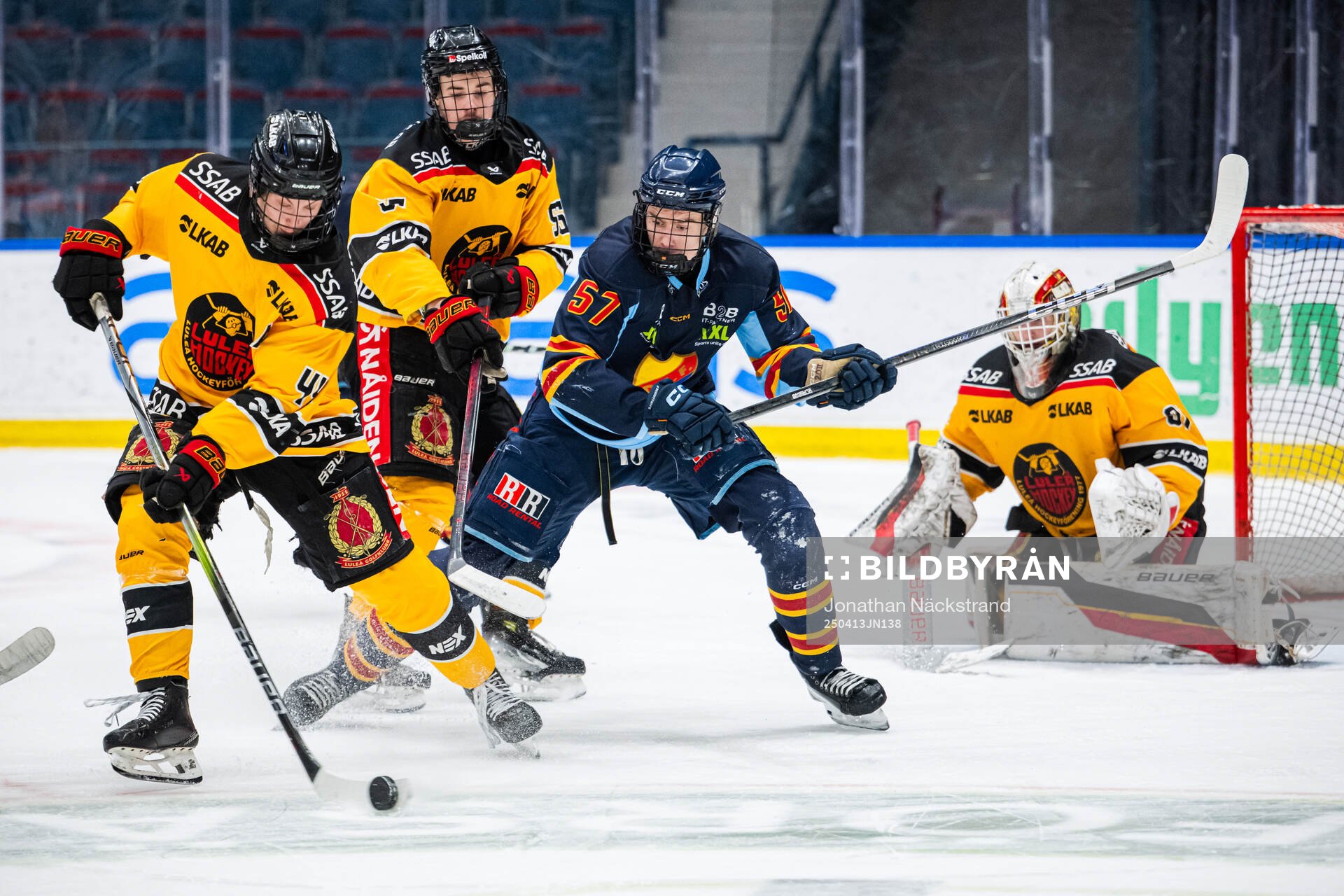 Luleås Melvin Wande och Djurgårdens Marcus Nordmark