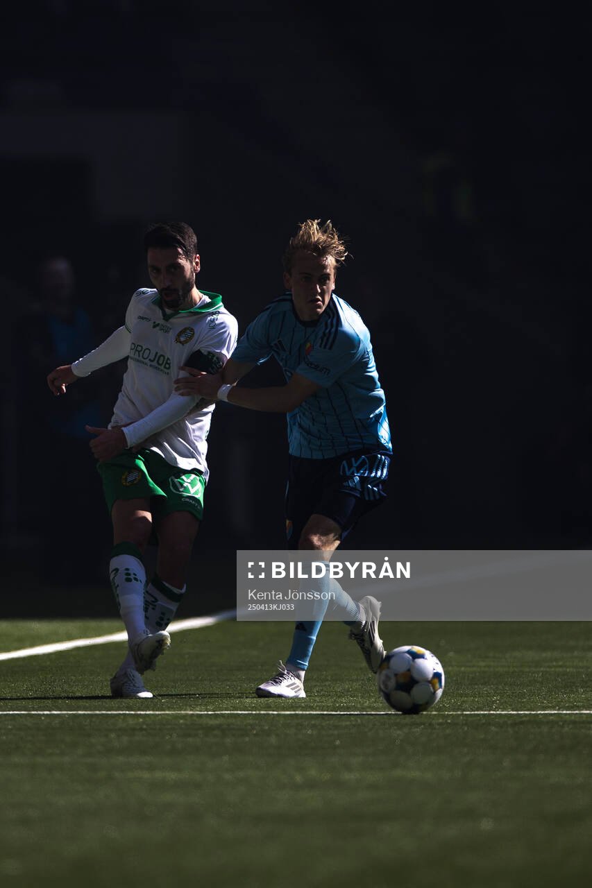 Hammarbys Nahir Besara och Djurgårdens Oskar Fallenius