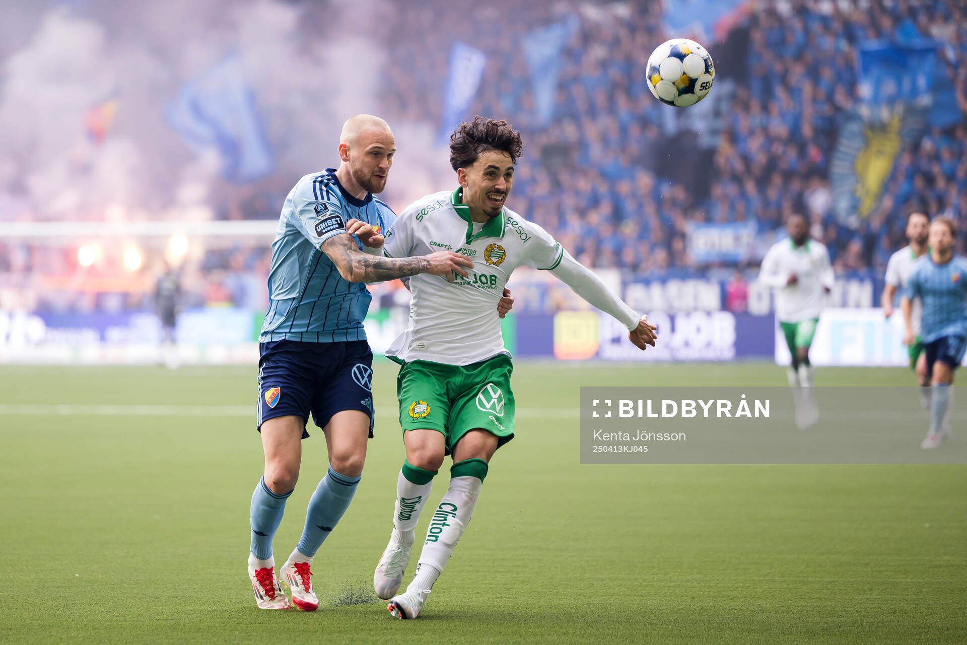 Djurgårdens Adam Ståhl och Hammarbys Sebastian Tounekti