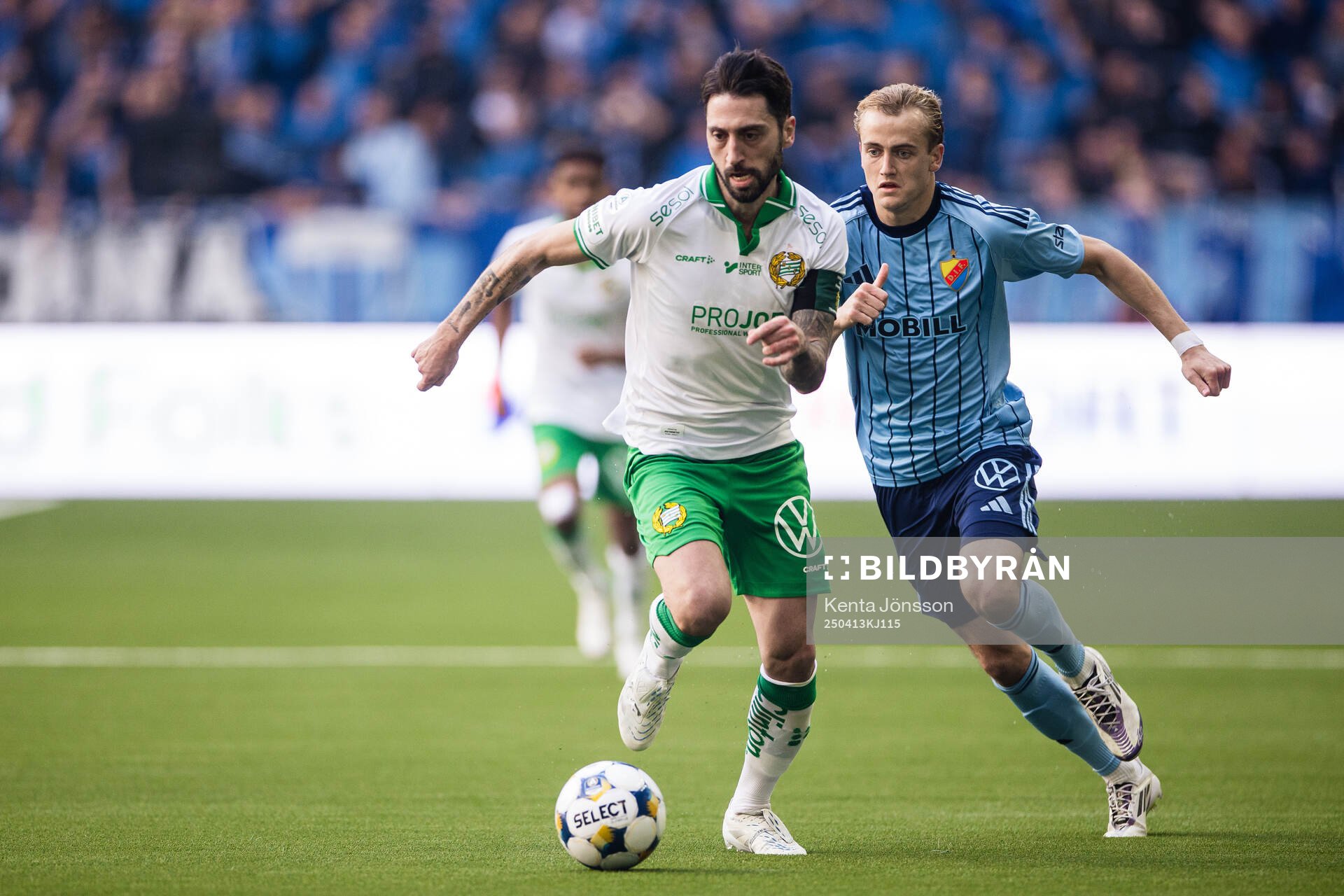 Hammarbys Nahir Besara och Djurgårdens Oskar Fallenius