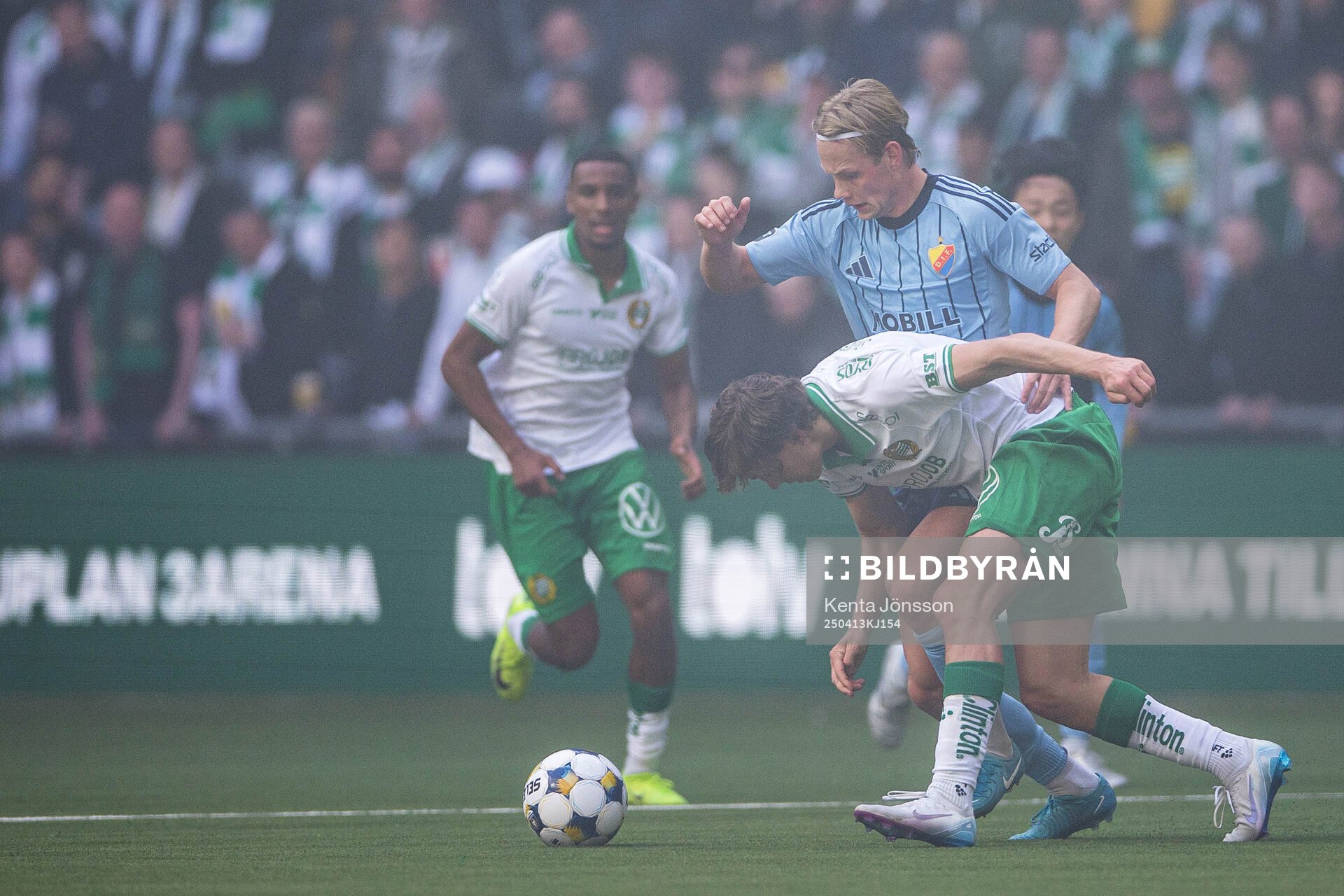 Djurgårdens Tobias Gulliksen och Hammarbys Hampus Skoglund