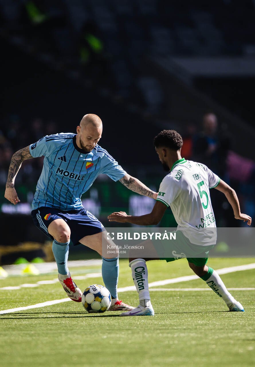 Djurgårdens Adam Ståhl och Tesfaldet Tekie