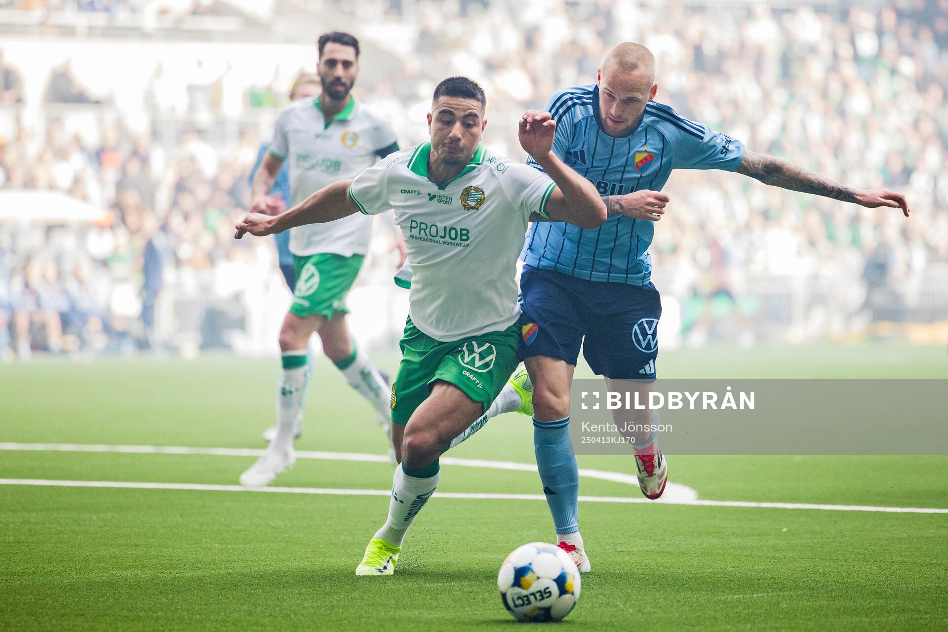 Hammarbys Jusef Erabi och Djurgårdens Adam Ståhl