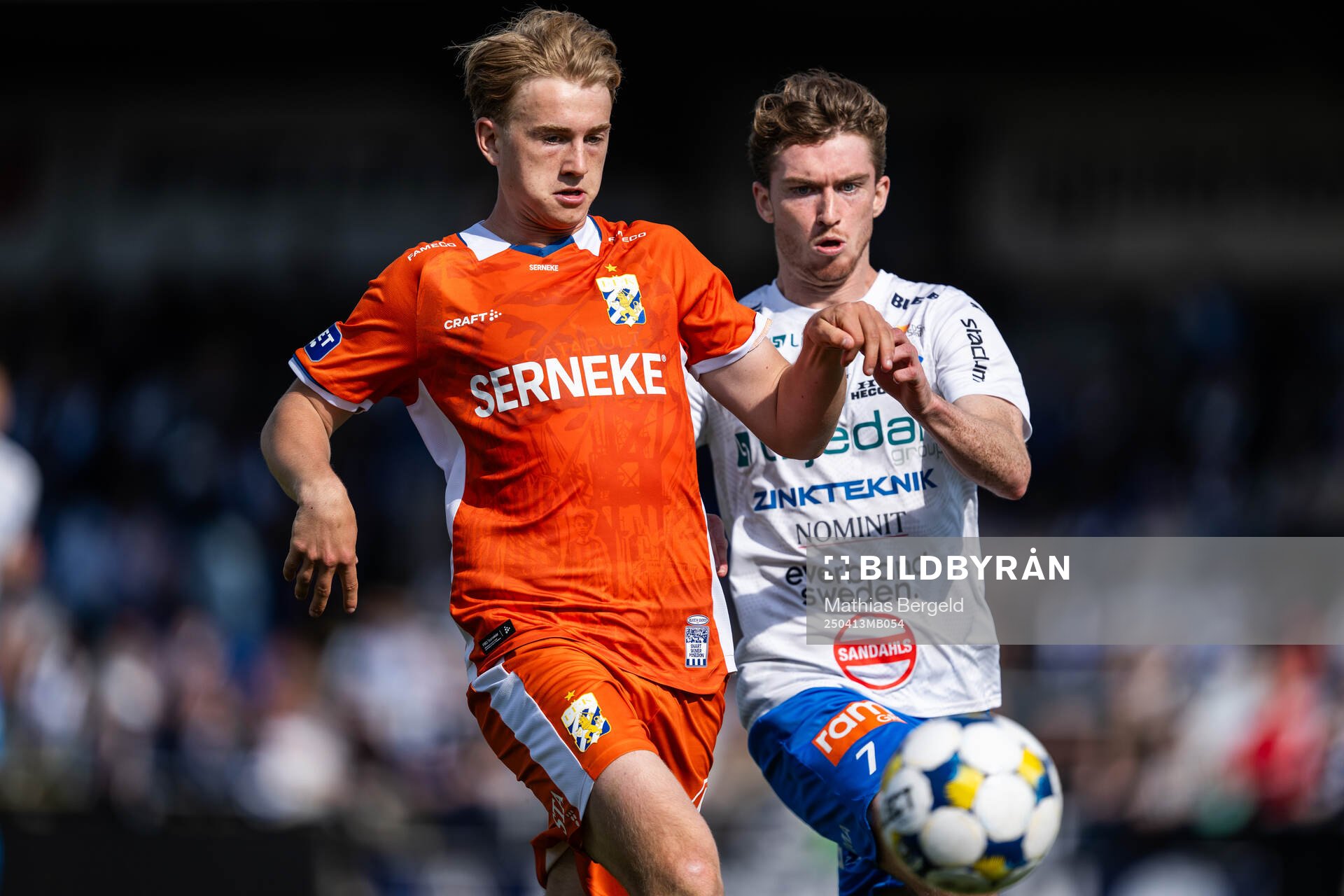 IFK Göteborgs Noah Tolf och Värnamos Carl Johansson