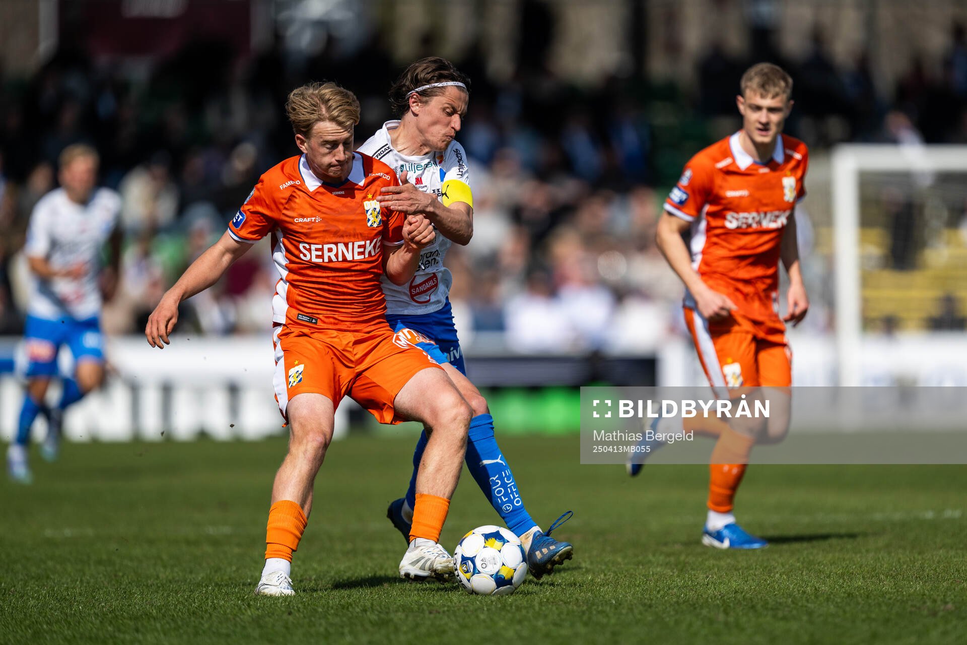 IFK Göteborgs Noah Tolf och Värnamos Simon Thern