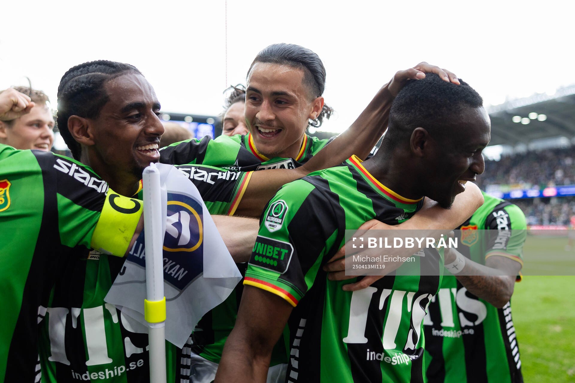 GAIS Ibrahim Diabate jublar med Harun Ibrahim och Amin