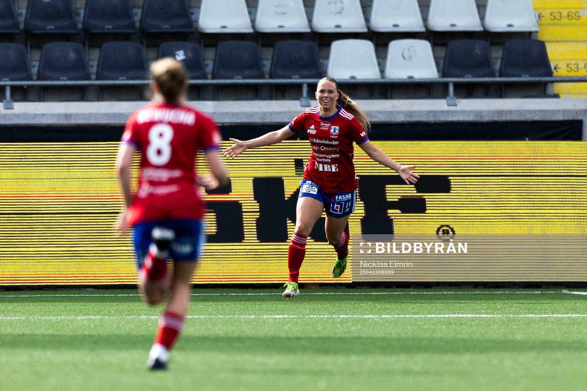 Vittsjös Hanna Ekengren jublar