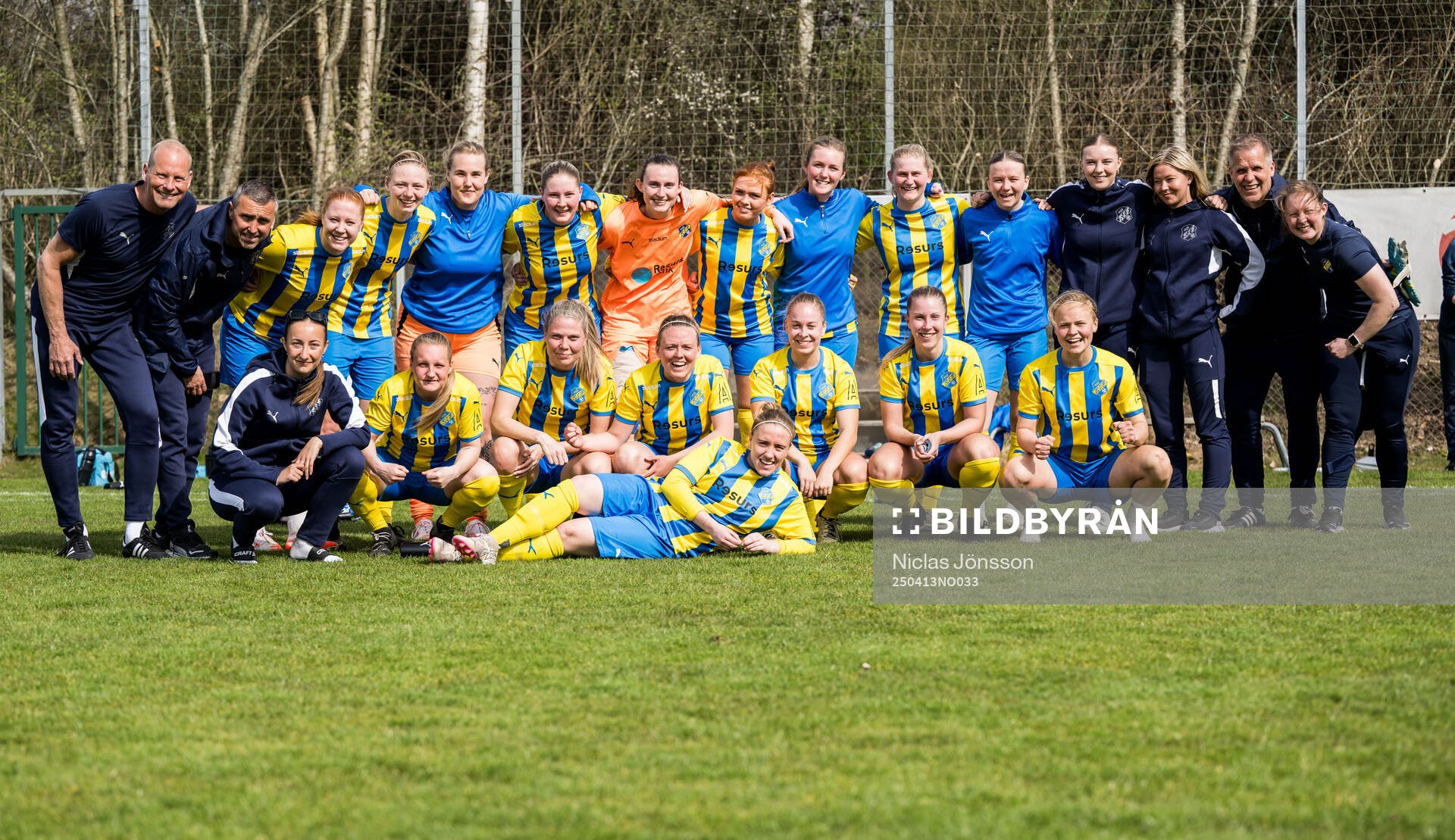 Eskilsminne spelarna jublar