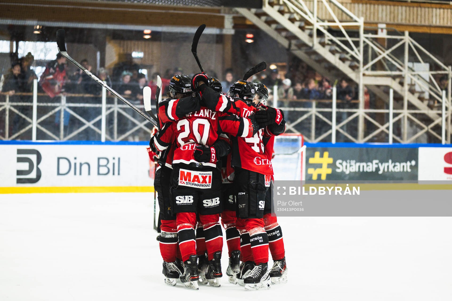 Hudiksvalls Marcus Limpar Lantz jublar