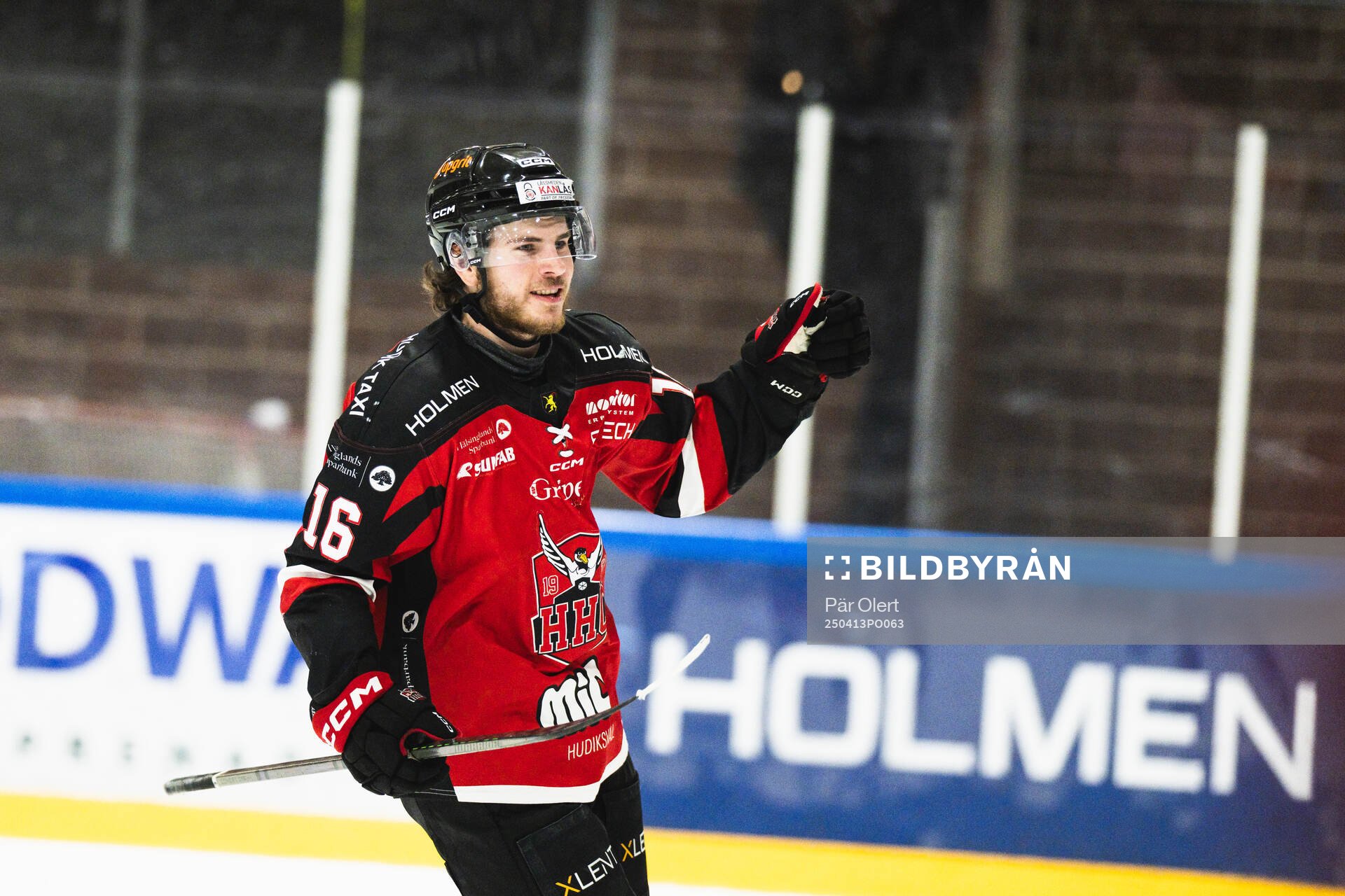 Hudiksvalls Gabriel Kangas jublar