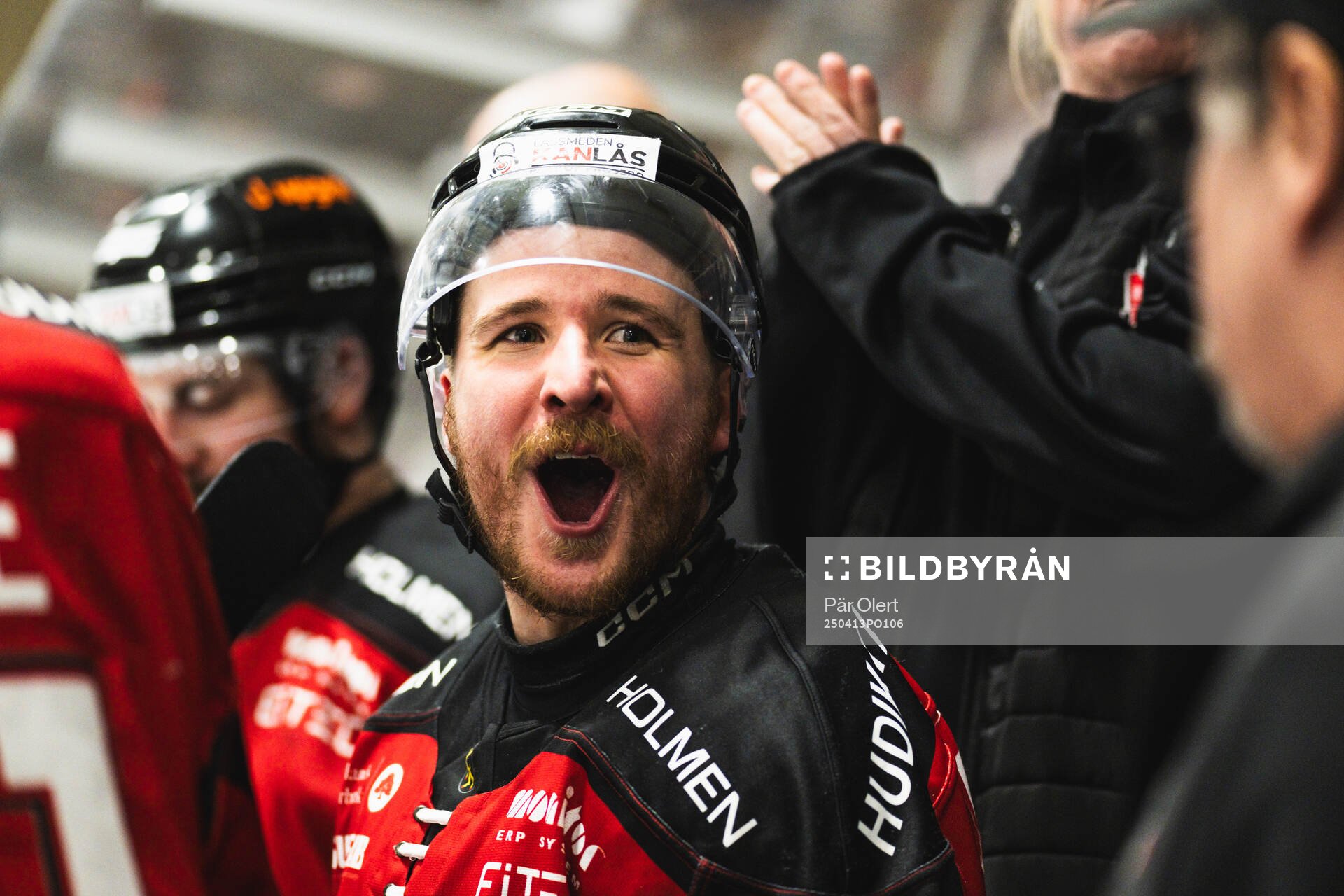 Hudiksvalls Rasmus Kahilainen jublar