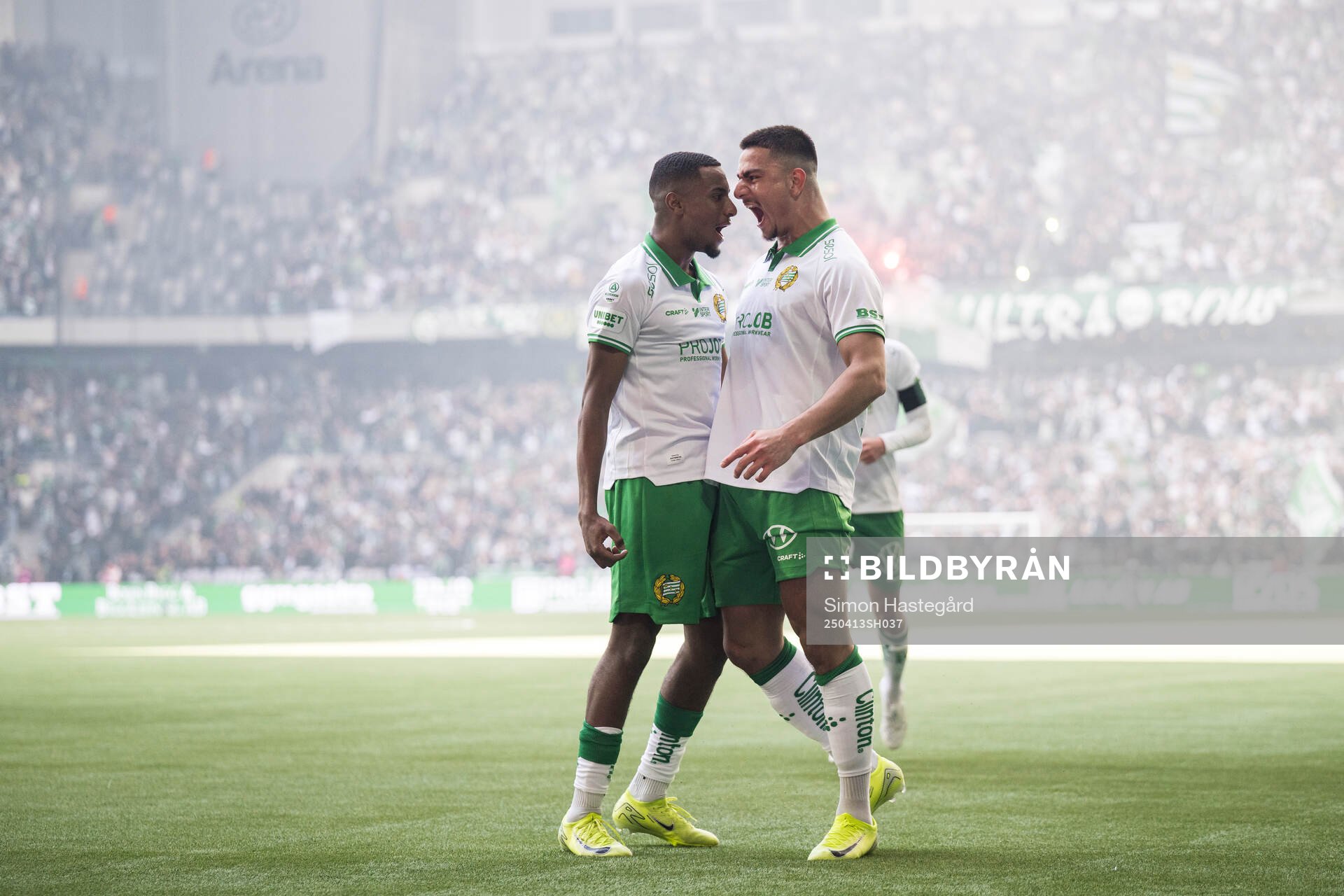 Hammarbys Paulos Abraham och Jusef Erabi jublar