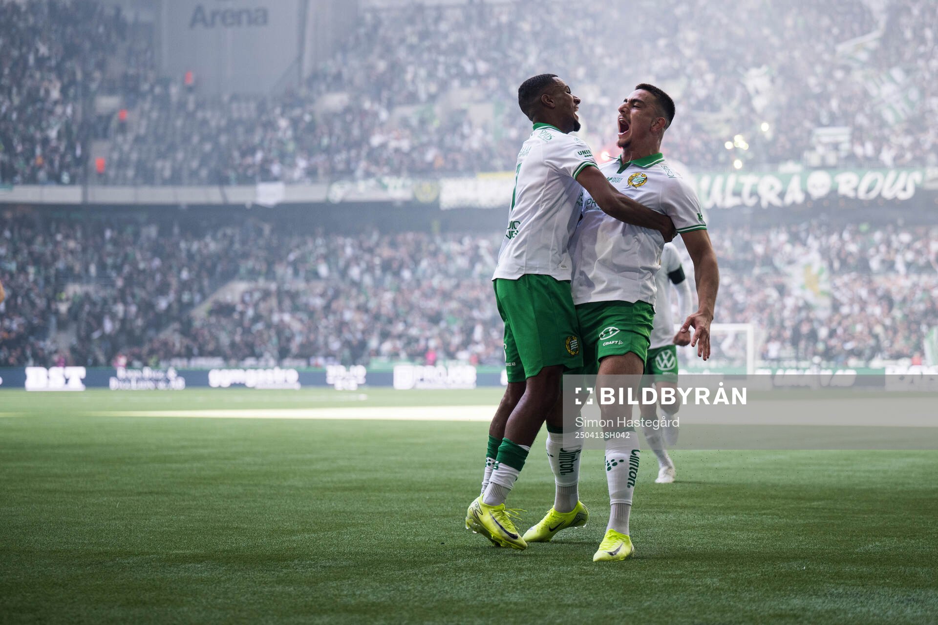 Hammarbys Paulos Abraham och Jusef Erabi jublar