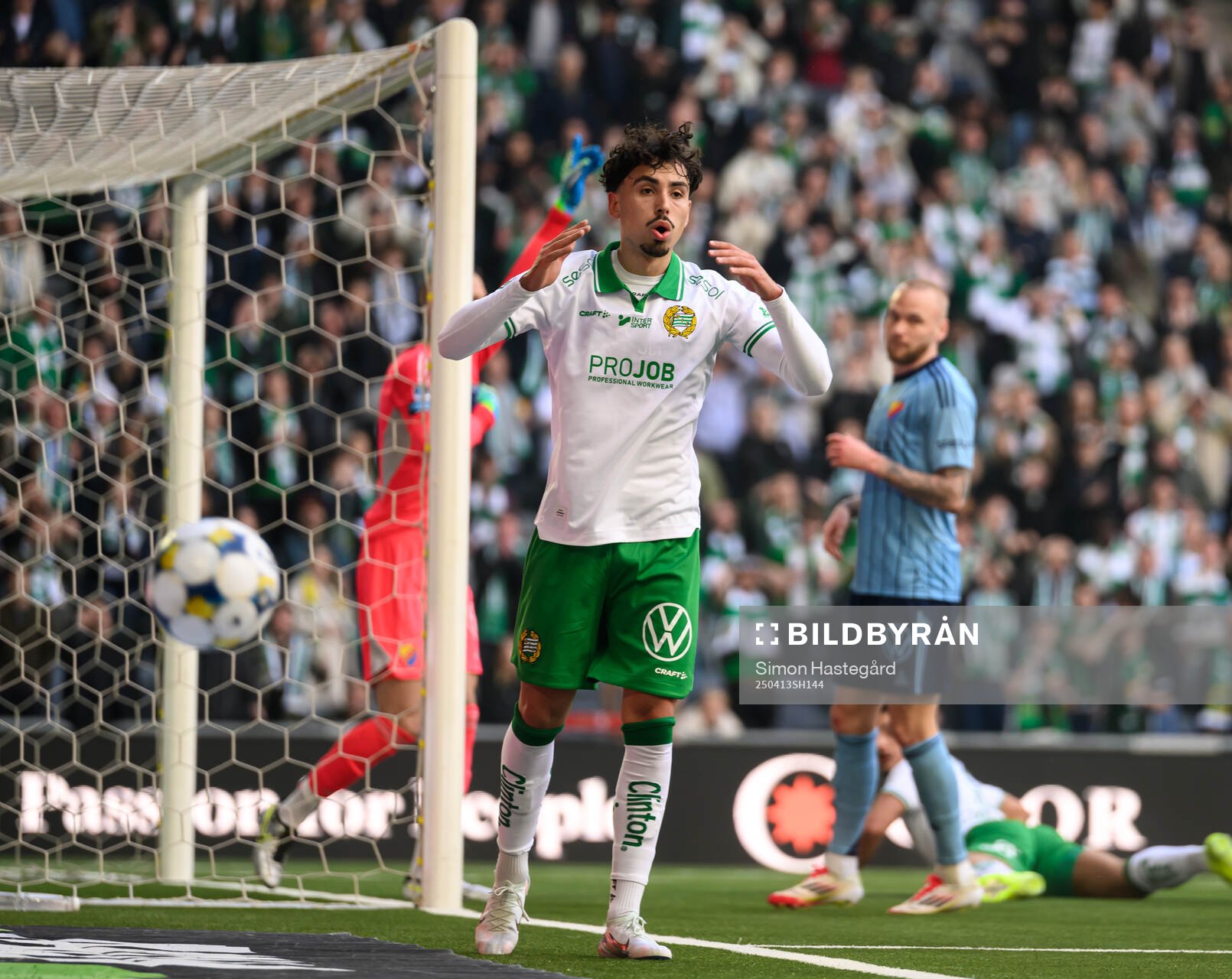 Hammarbys Sebastian Tounekti deppar