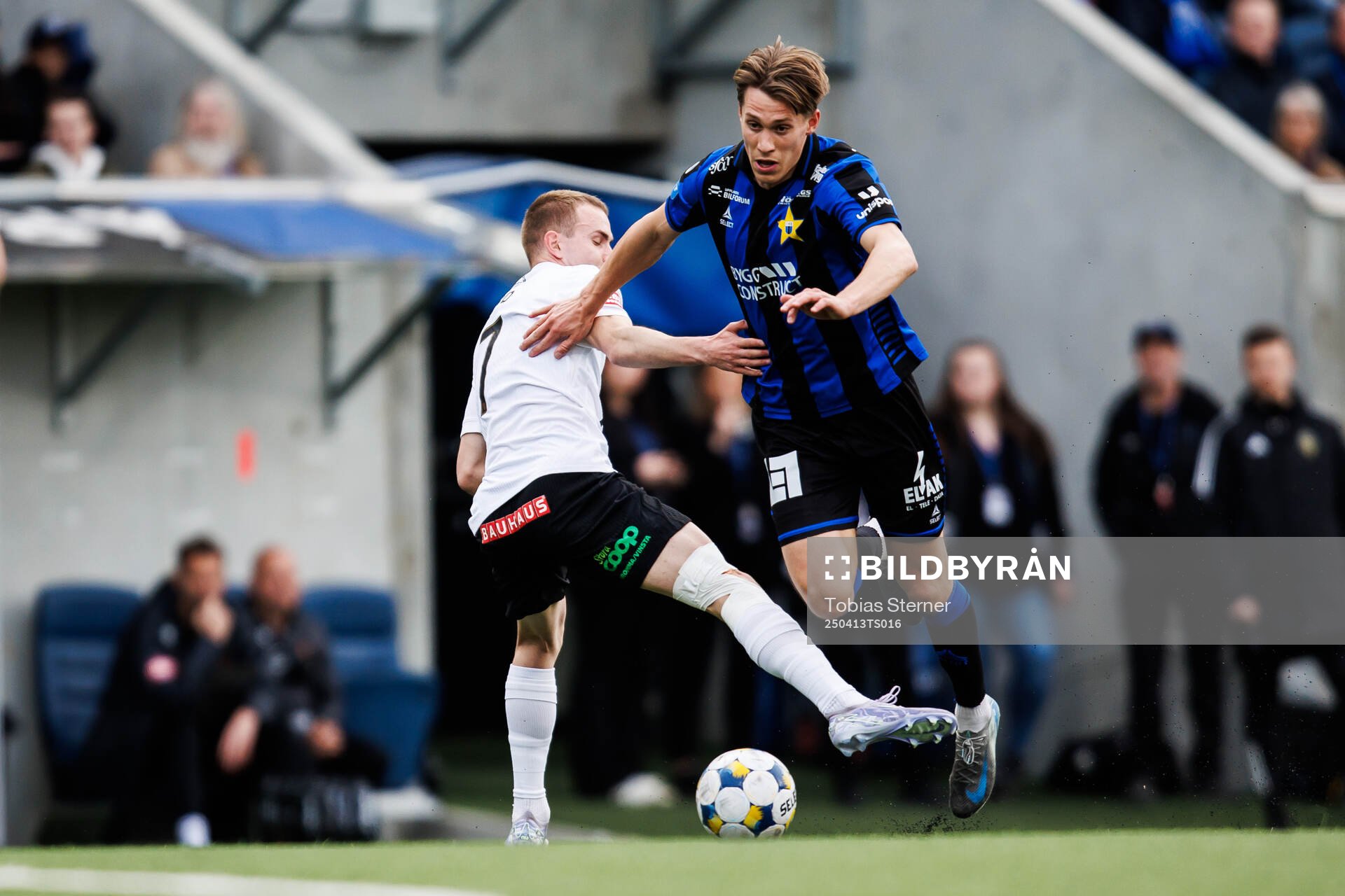 Brommapojkarnas Victor Lind och Sirius Marcus Lindberg