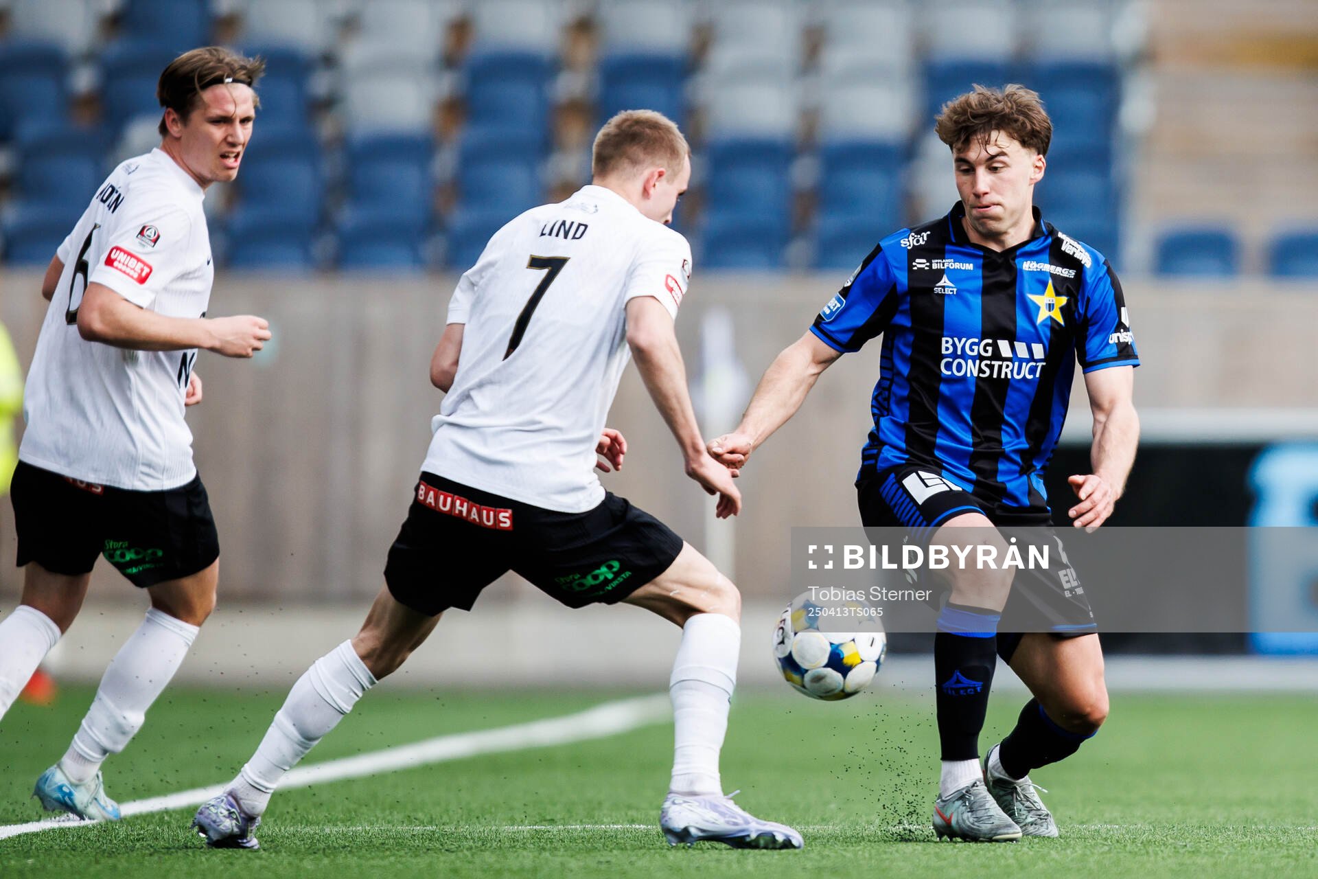 Brommapojkarnas Victor Lind och Sirius Bogdan Milovanov