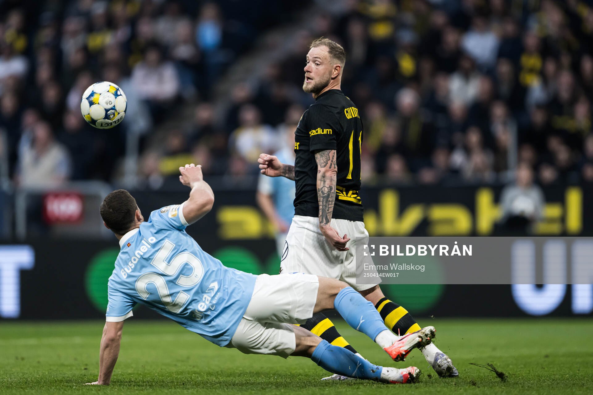 Malmö FFs Gabriel Busanello och AIKs John Guidetti