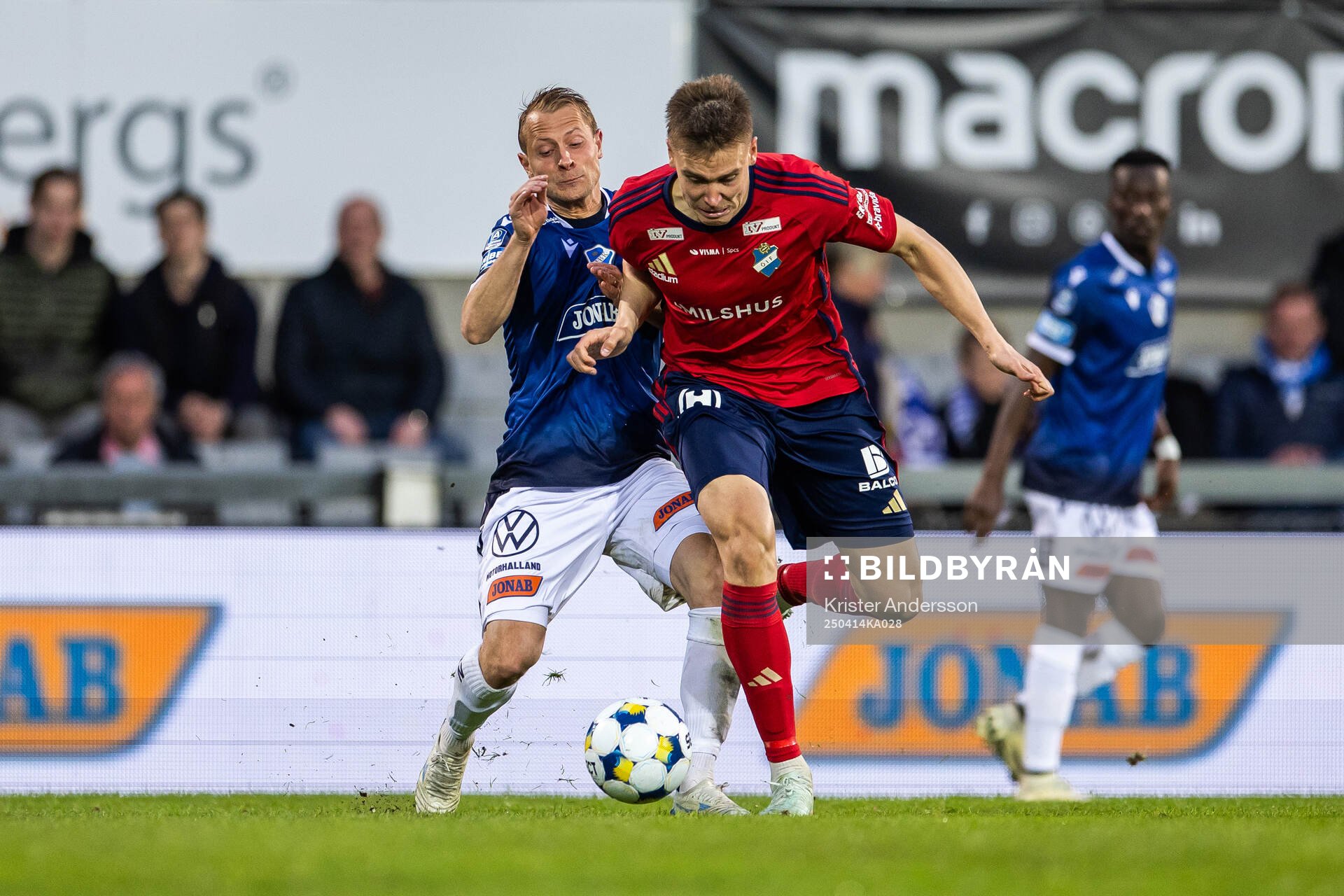 Halmstads Joel Allansson och Östers Matias Tamminen