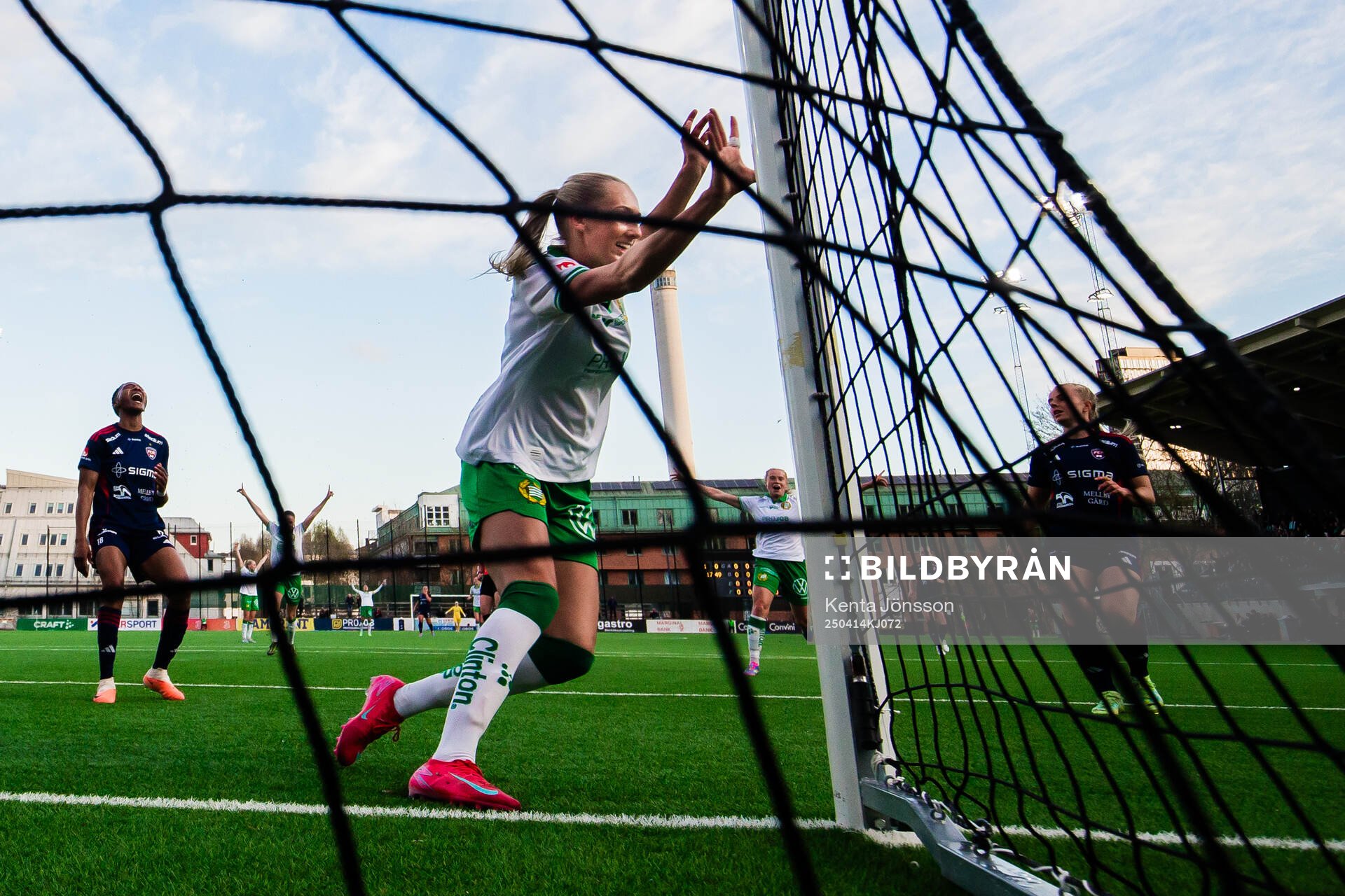 Hammarbys Ellen Wangerheim jublar