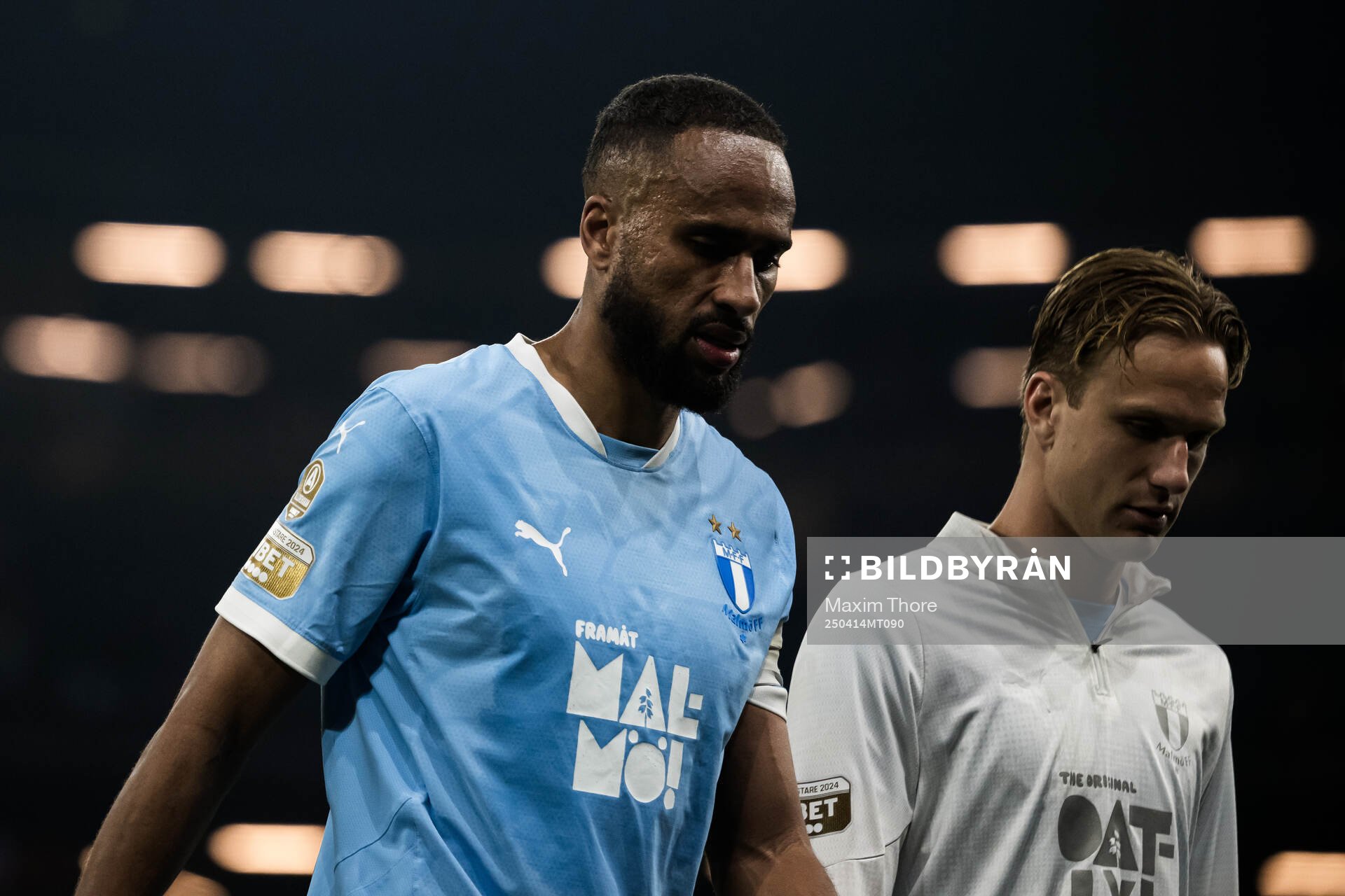 Malmö FFs Isaac Kiese Thelin och Erik Botheim deppar