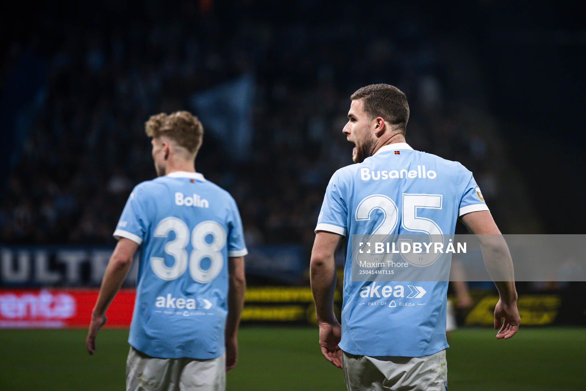 Malmö FFs Hugo Bolin och Gabriel Busanello