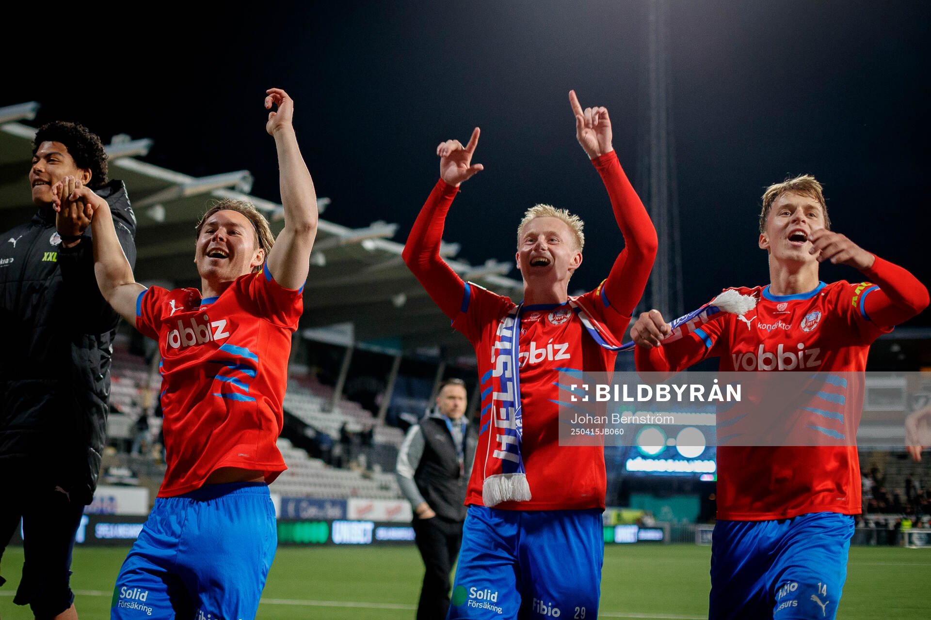 Helsingborgs Simon Bengtsson, Oscar Aga jublar och Lukas