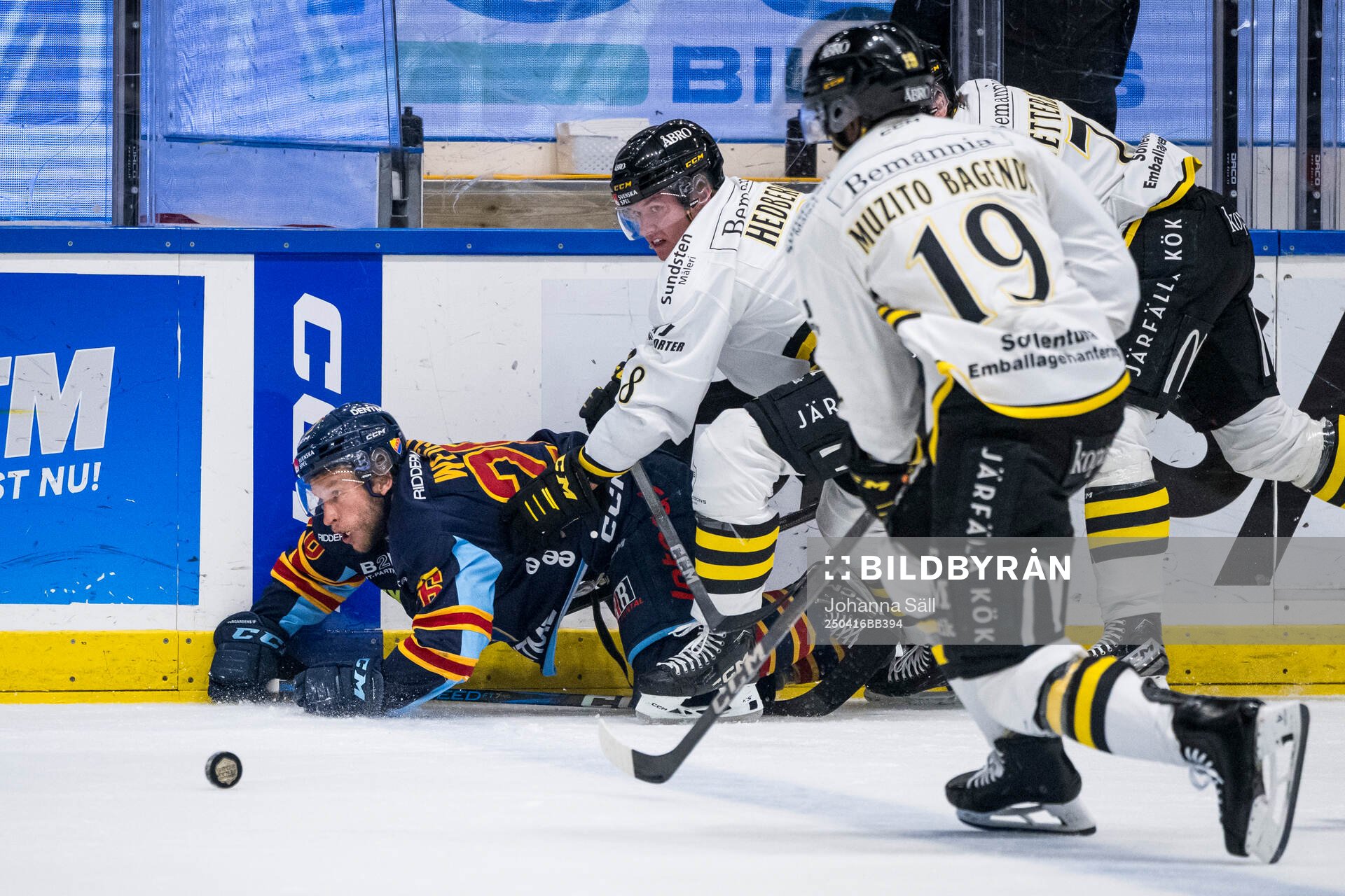 Djurgårdens Fredric Weigel och AIKs Tom Hedberg