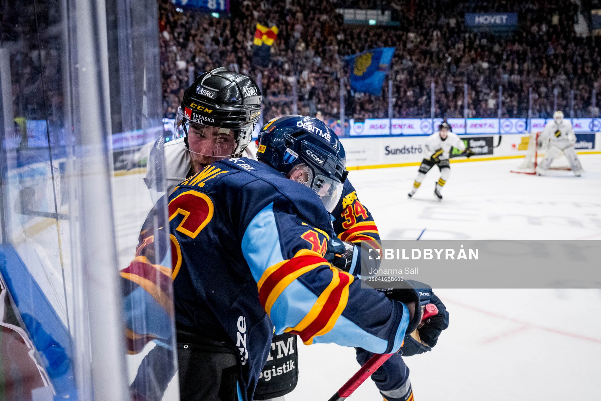 AIKs Christoffer Björk och Djurgårdens Albin Grewe