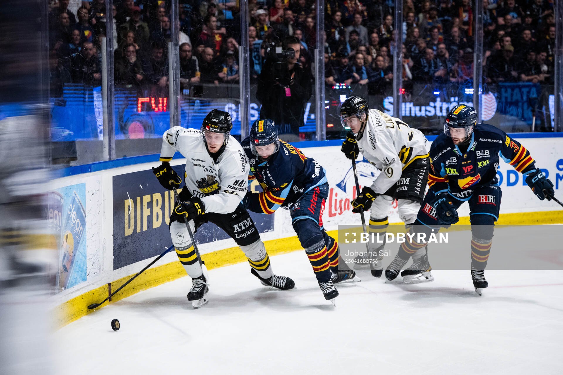AIKs Oliver Tärnström och Djurgårdens Marcus Krüger