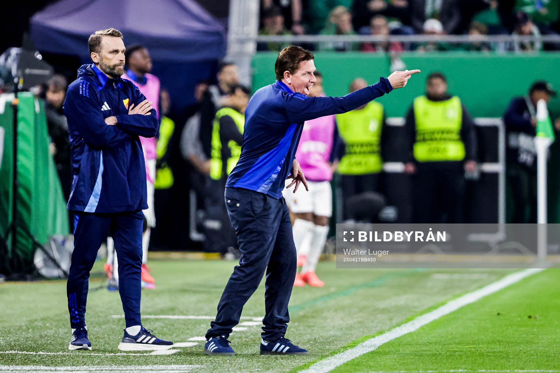 Head coach Jani Honkavaara and assistant coach Christer