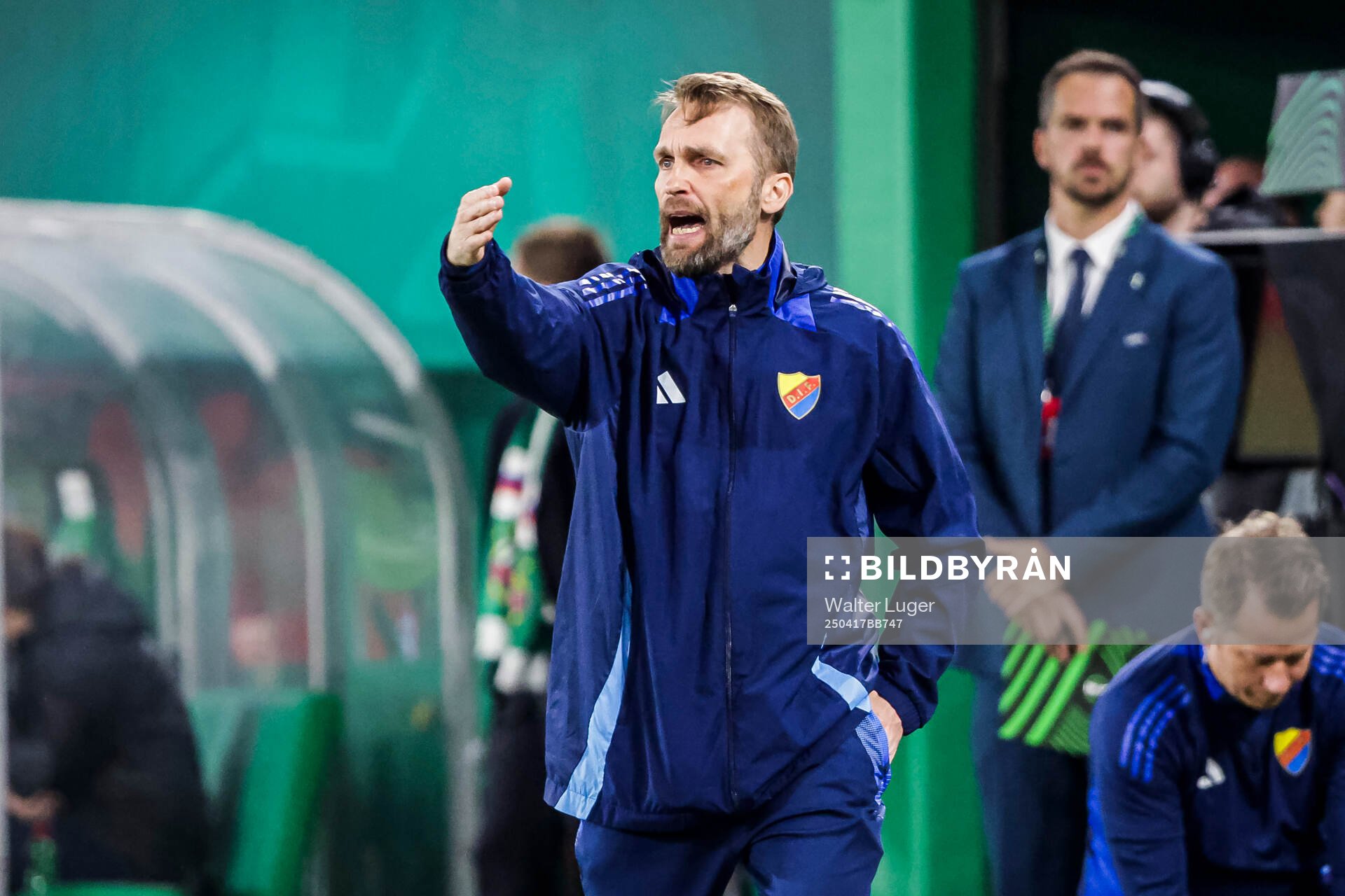 Head coach Jani Honkavaara of Djurgården during the UEFA Conference League quarterfinal between Rapid Wien and Djurgården on April 17, 2025 in Wien.