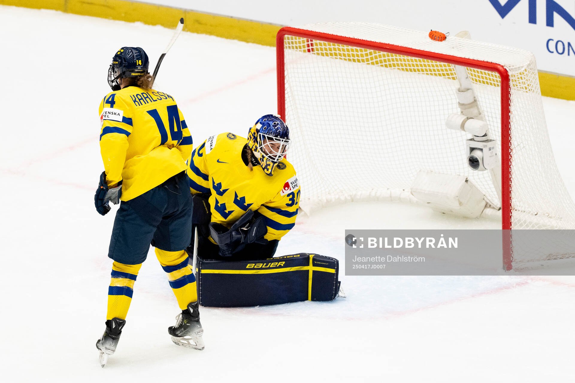 Ida Karlsson and Emma Söderberg of Sweden