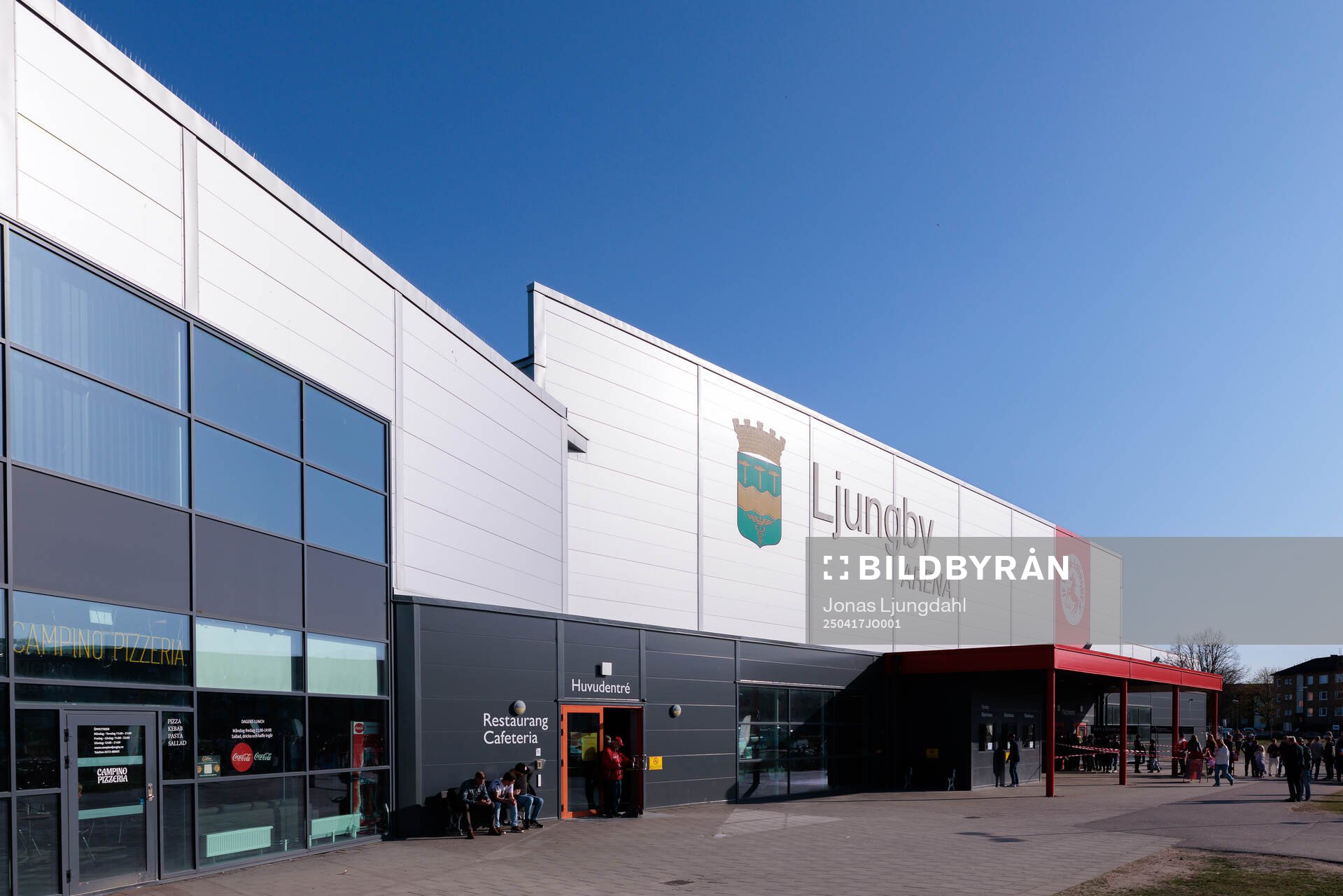 Exteriör vy av Ljungby arena