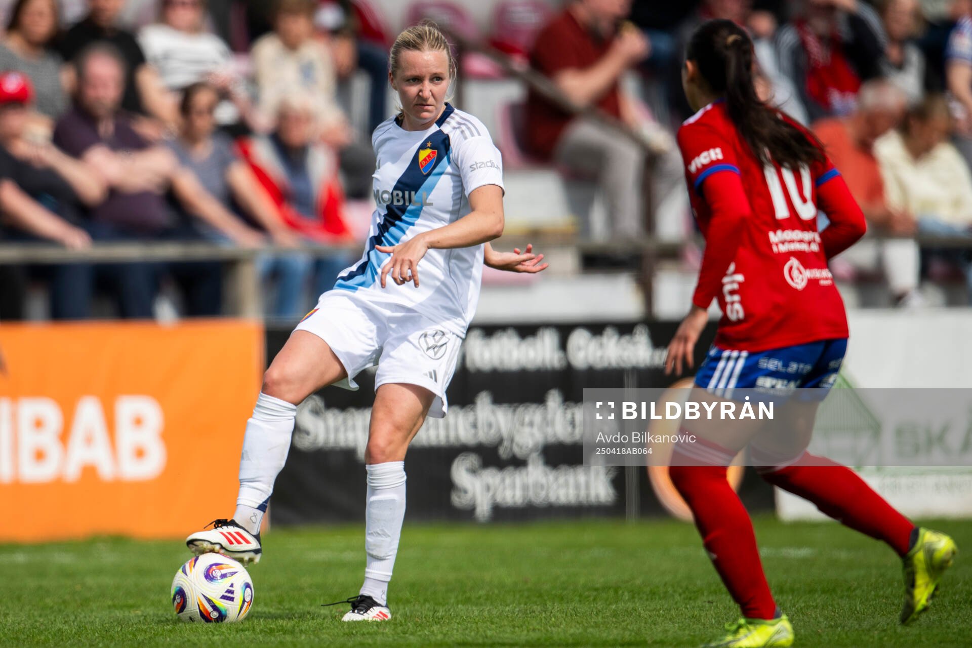 Djurgårdens Alexandra Jonasson under fotbollsmatchen i Damallsvenskan mellan Vittsjö och Djurgården den 18 april 2025 i Vittsjö. 