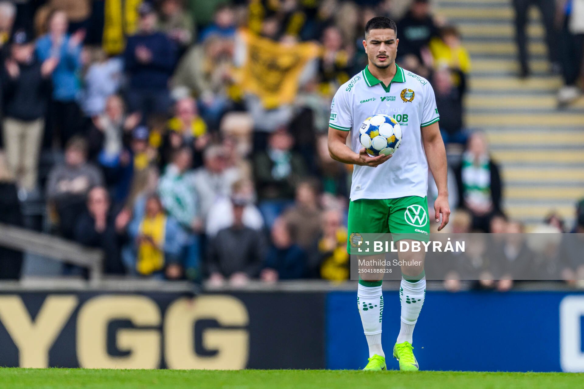 Hammarbys Jusef Erabi deppar