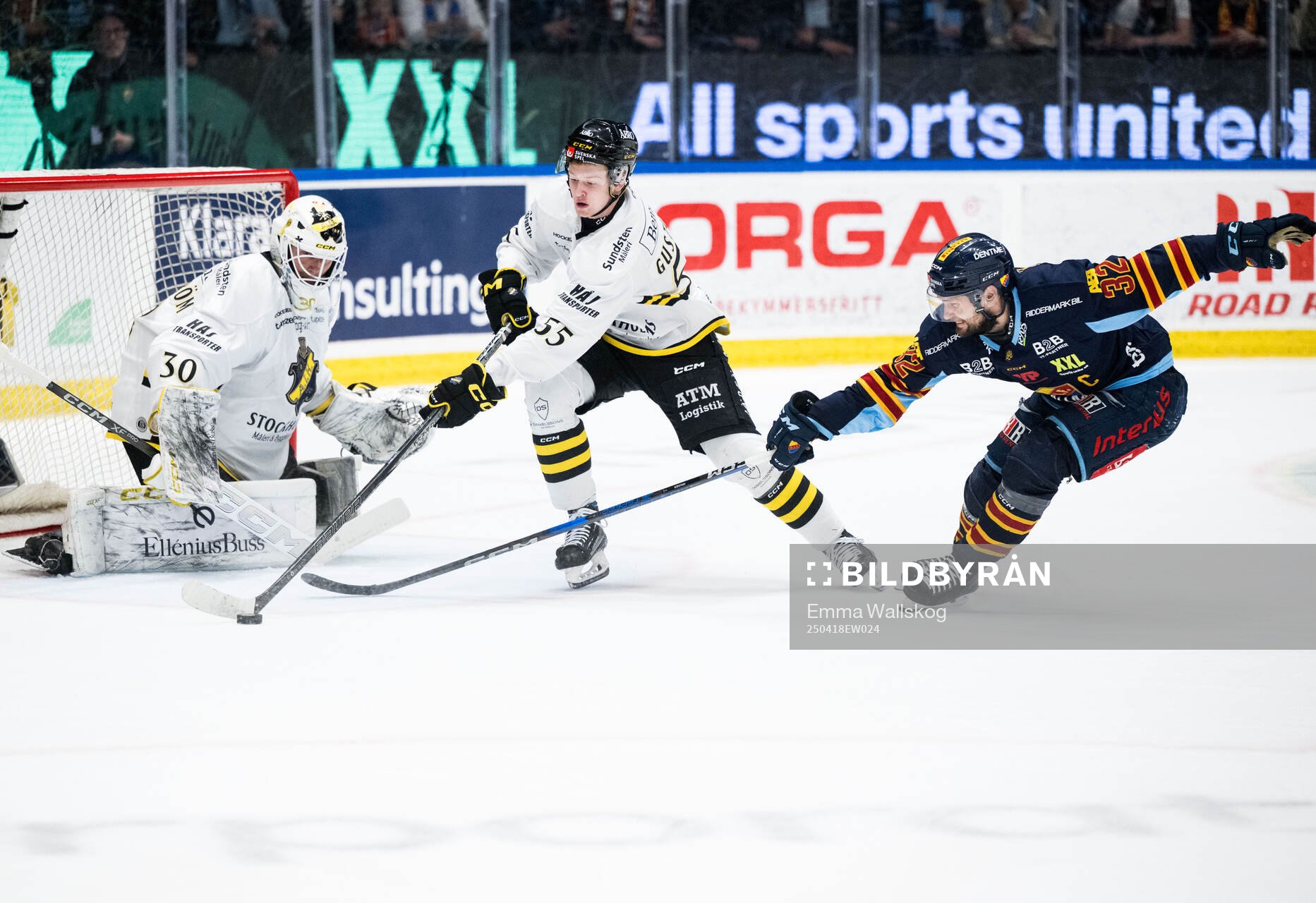 AIKs Viggo Gustafsson och Djurgårdens Marcus Krüger