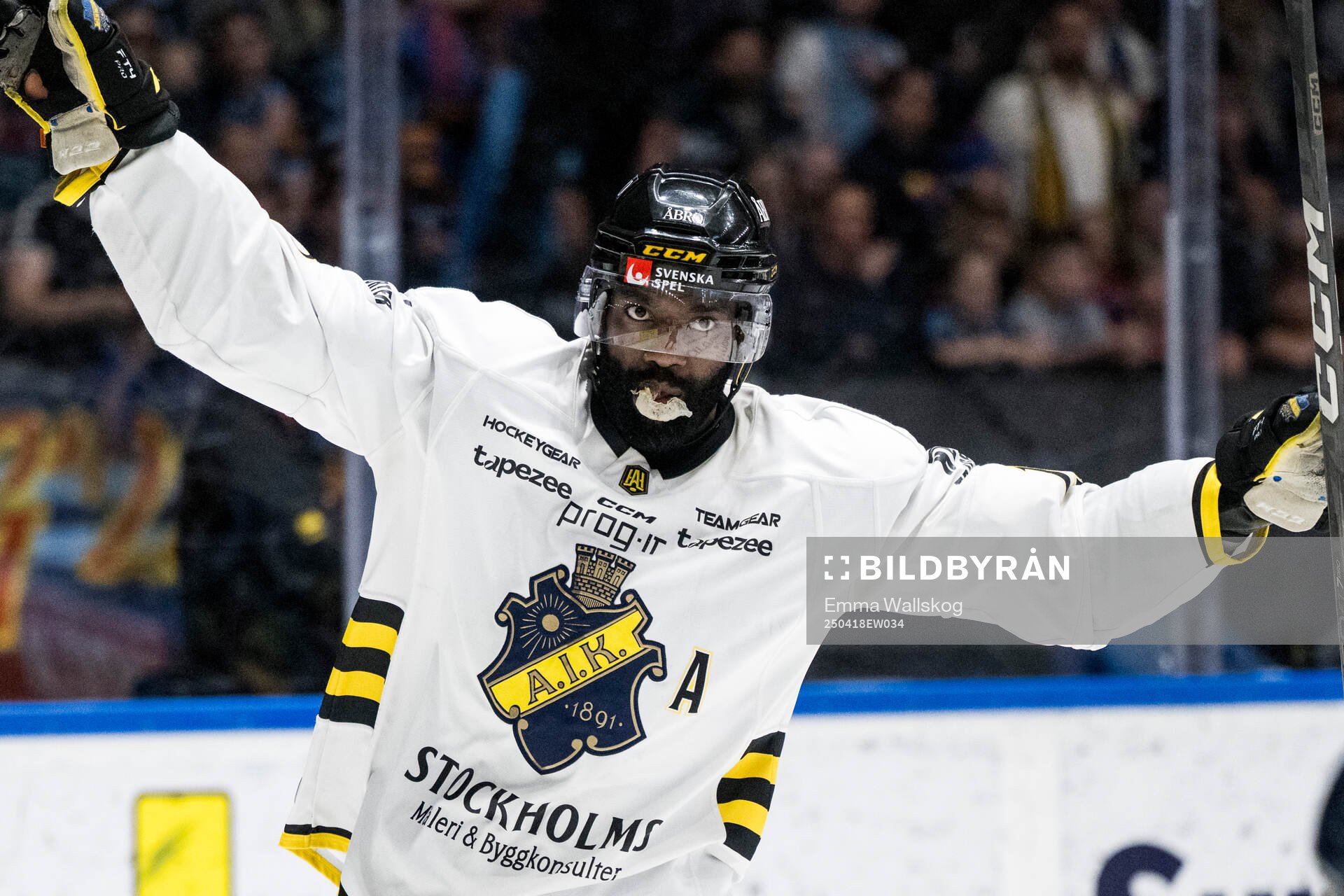 AIKs Daniel Muzito Bagenda jublar