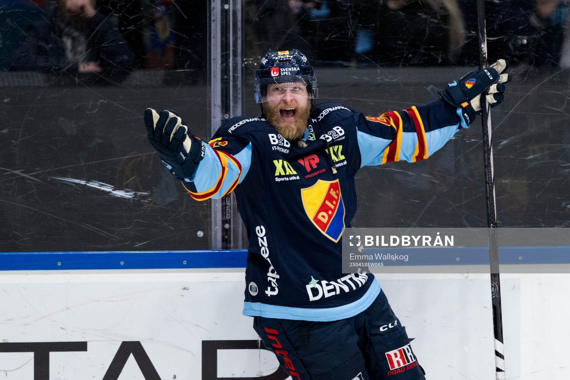 Djurgårdens Linus Klasen jublar