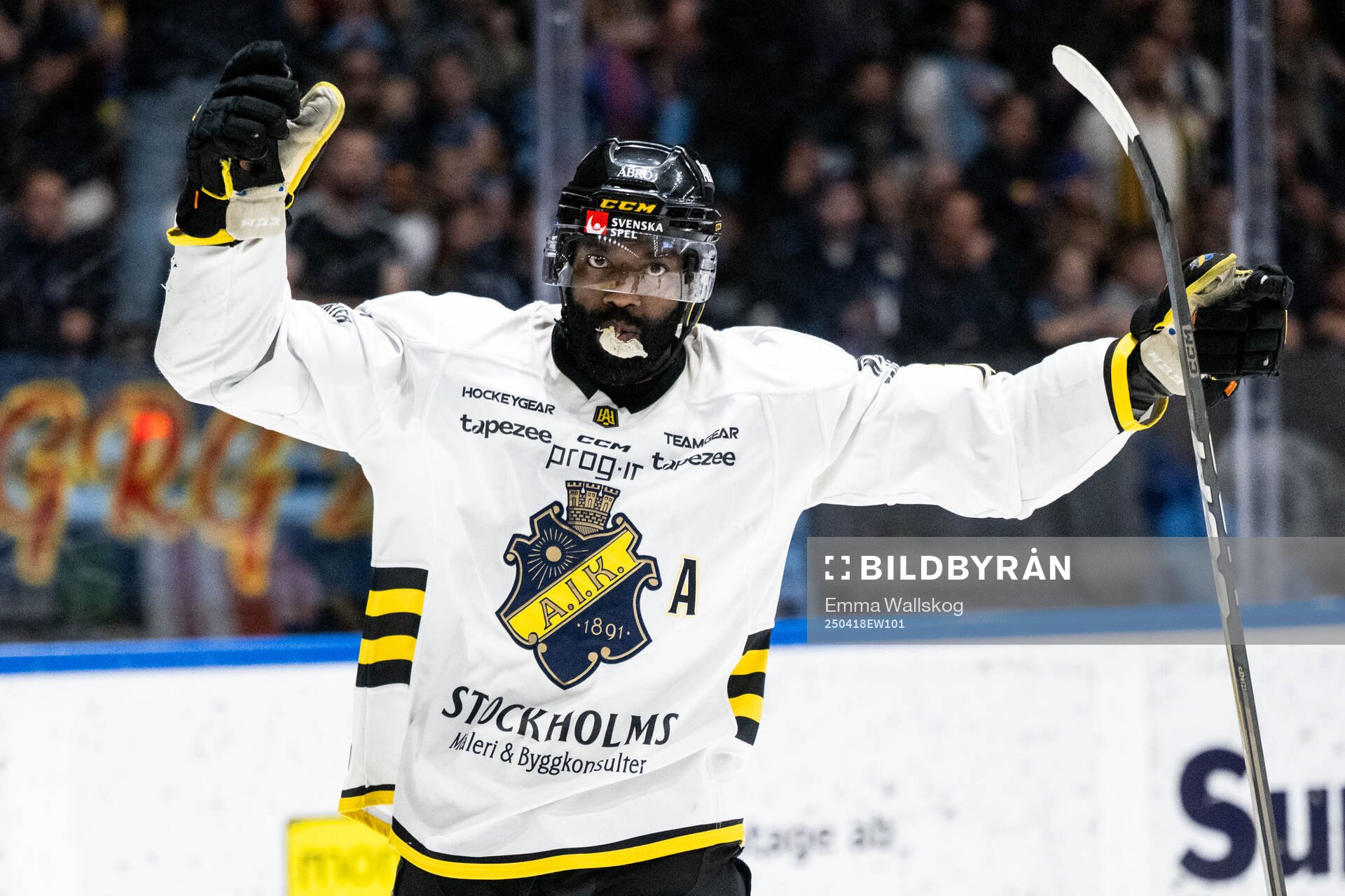 AIKs Daniel Muzito Bagenda jublar