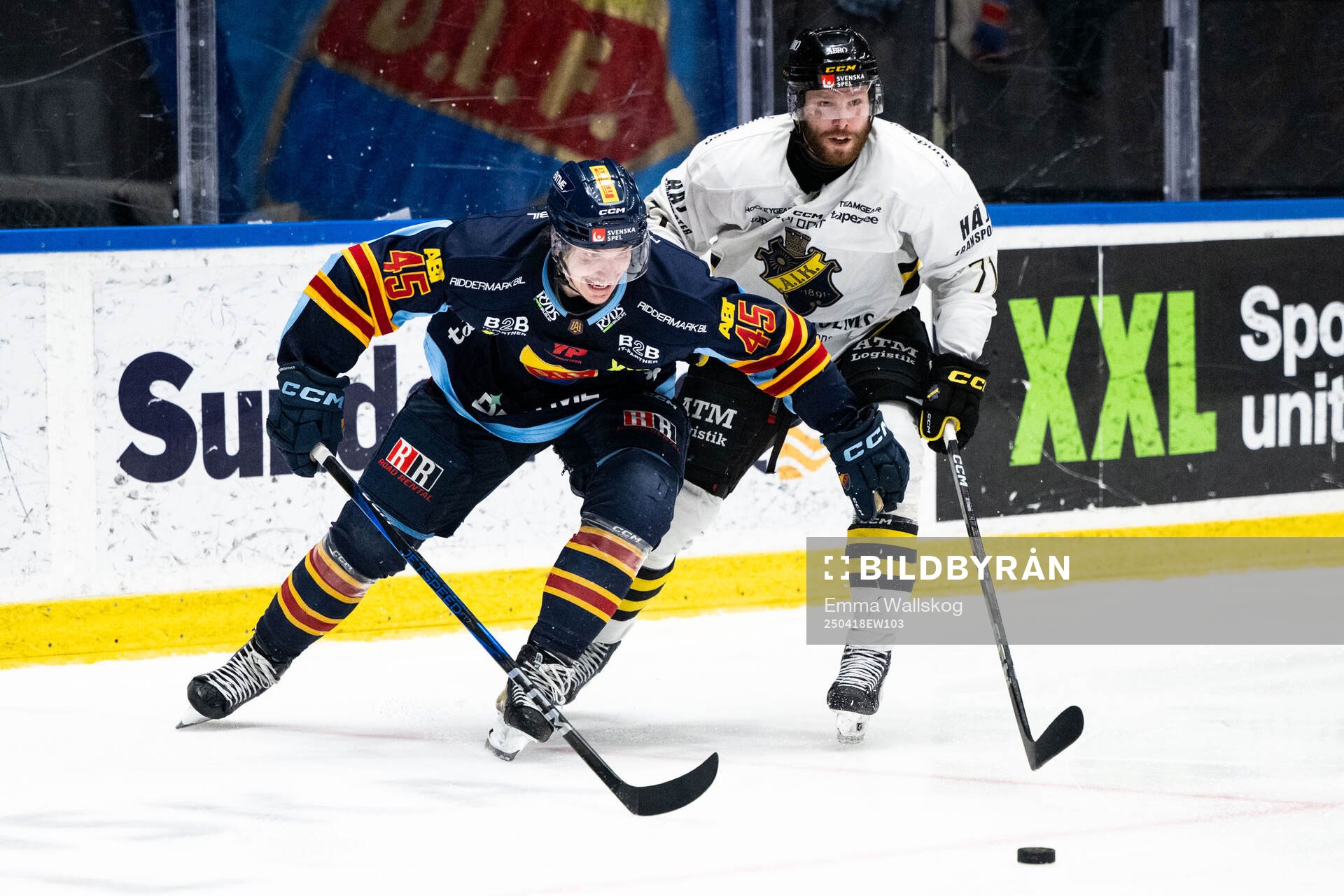 Djurgårdens Hugo Blixt och AIKs Lukas Zetterberg