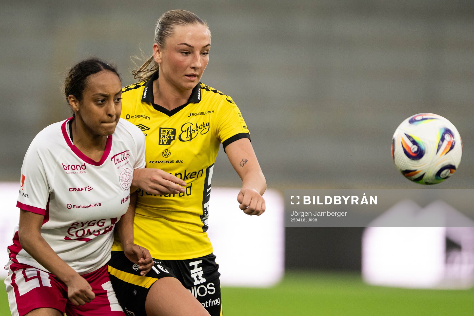 IK Uppsalas Arsema Weldai och Elfsborgs Stina Jensen