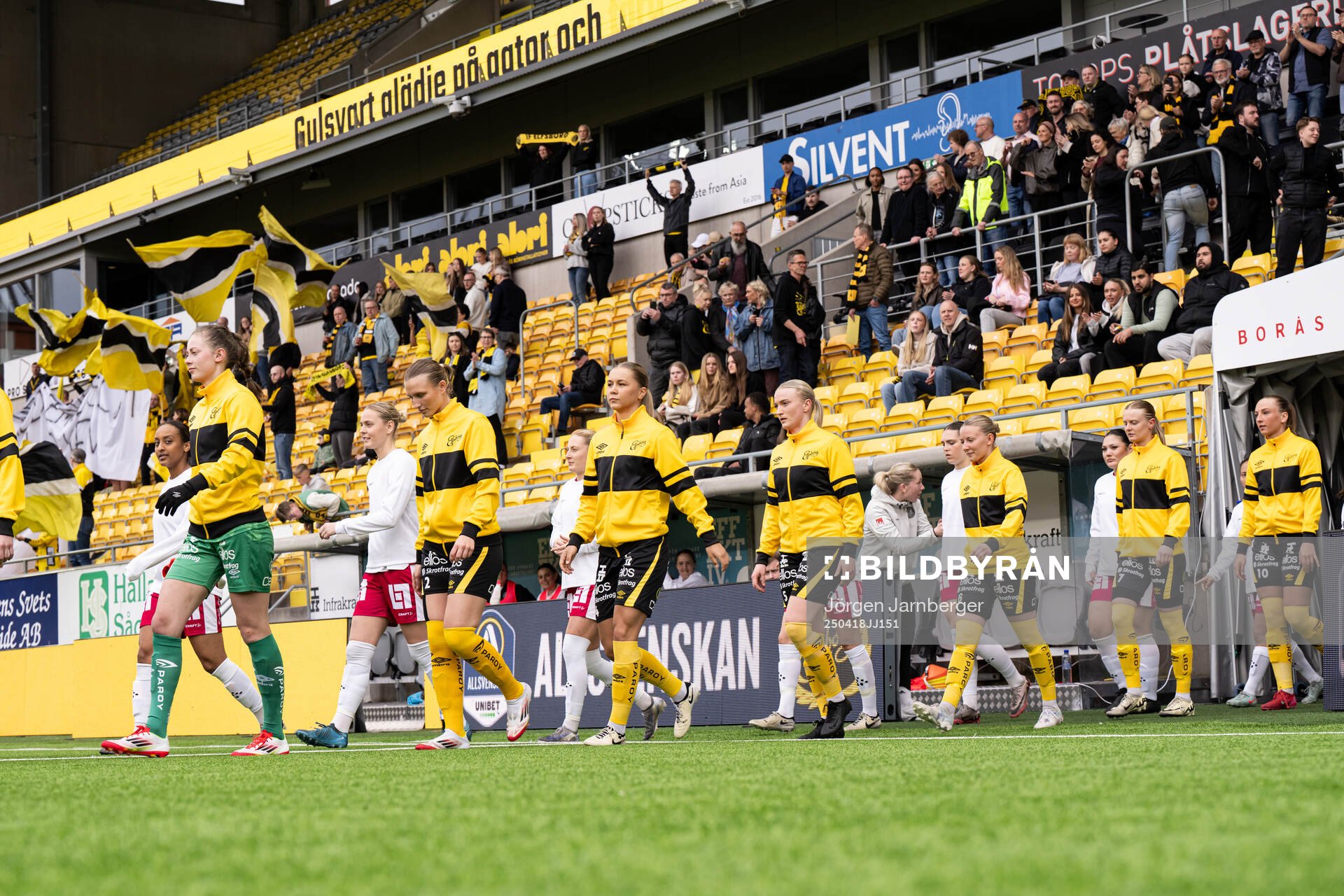 Lagen kommer i på planen